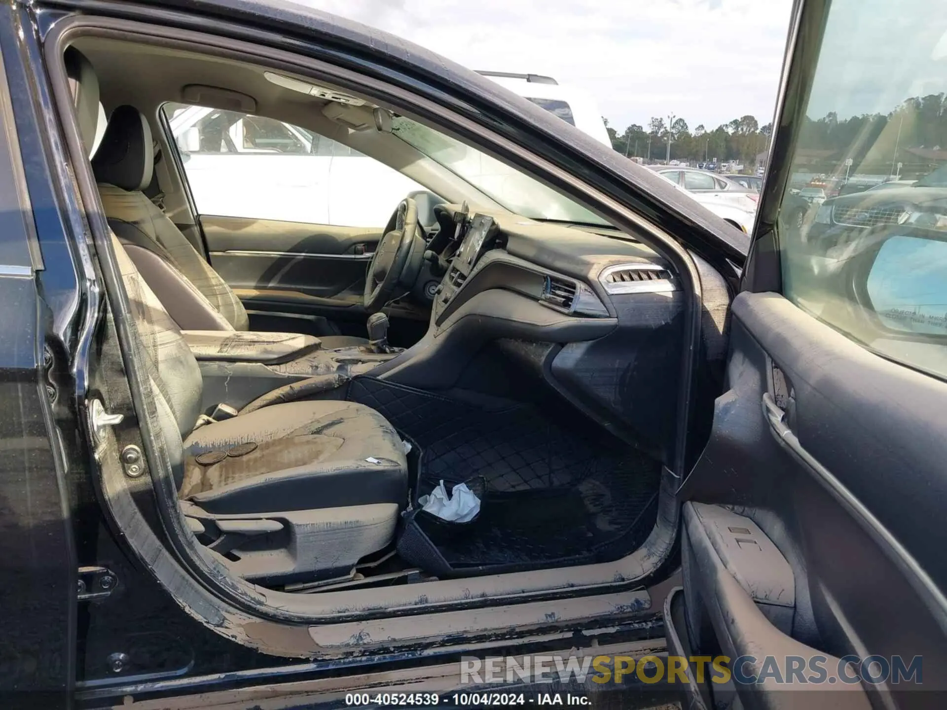 5 Photograph of a damaged car 4T1G11BK7PU076734 TOYOTA CAMRY 2023