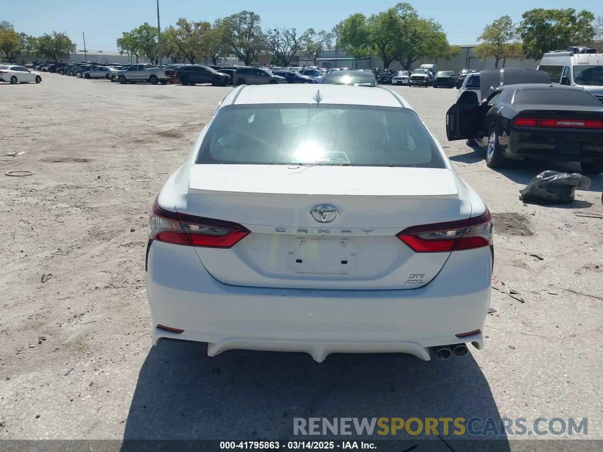 15 Photograph of a damaged car 4T1G11BK7PU097308 TOYOTA CAMRY 2023