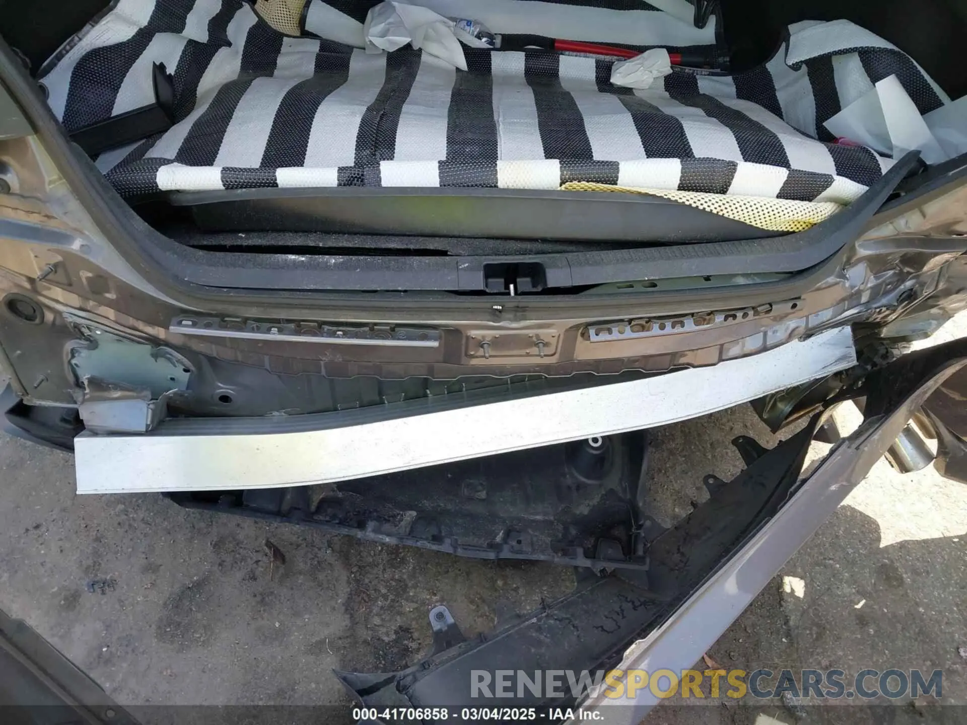 6 Photograph of a damaged car 4T1G11BK8PU080789 TOYOTA CAMRY 2023
