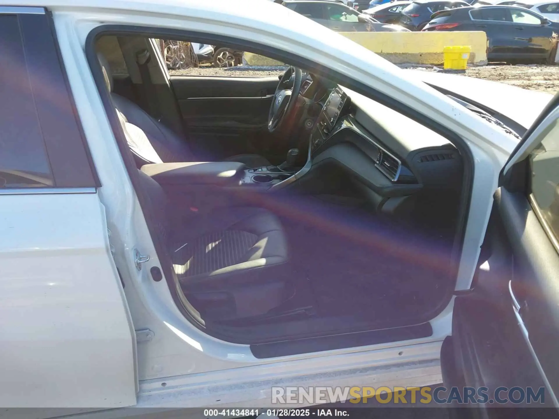 5 Photograph of a damaged car 4T1G11BK8PU084759 TOYOTA CAMRY 2023