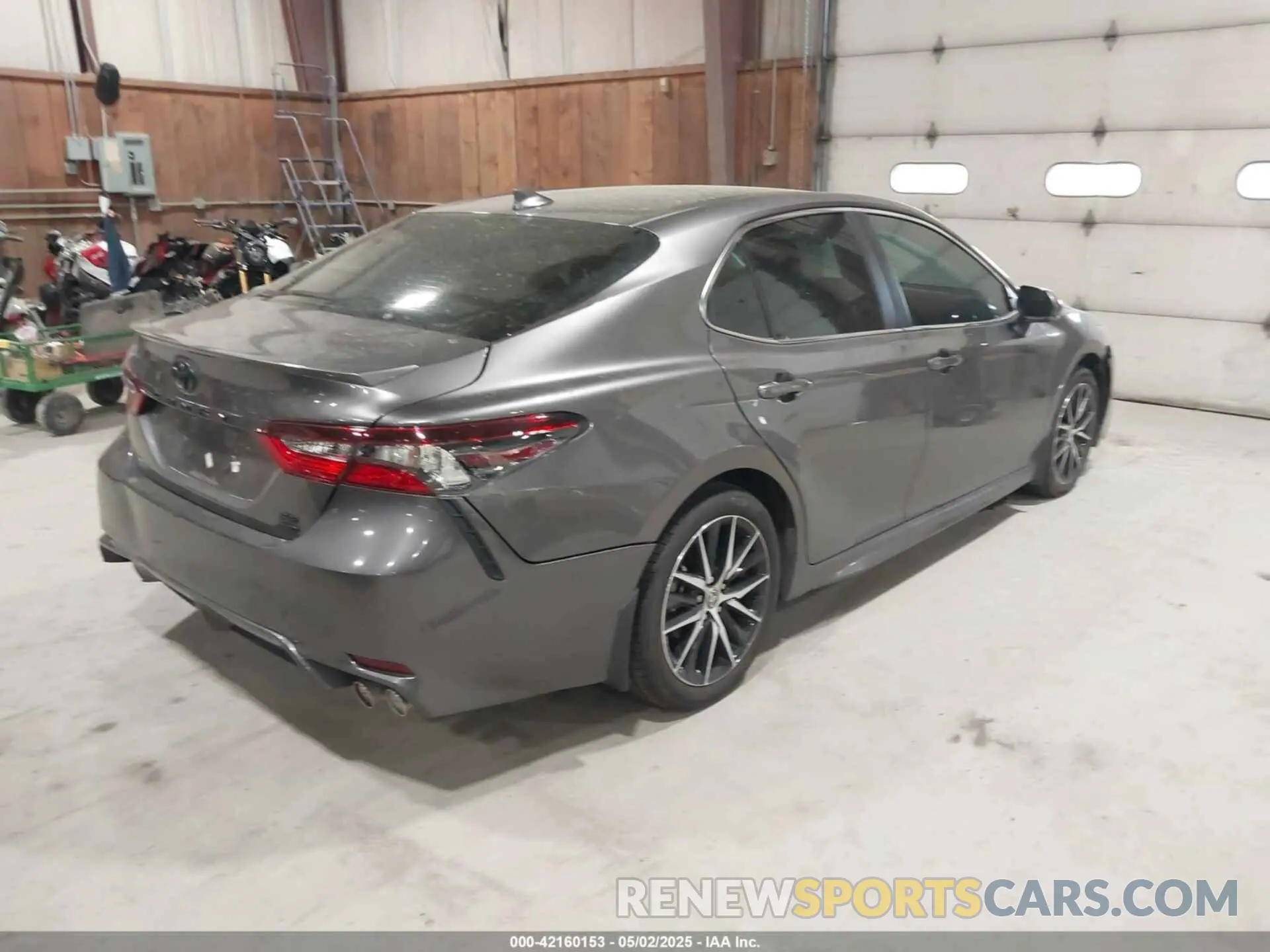 4 Photograph of a damaged car 4T1G11BK8PU100569 TOYOTA CAMRY 2023