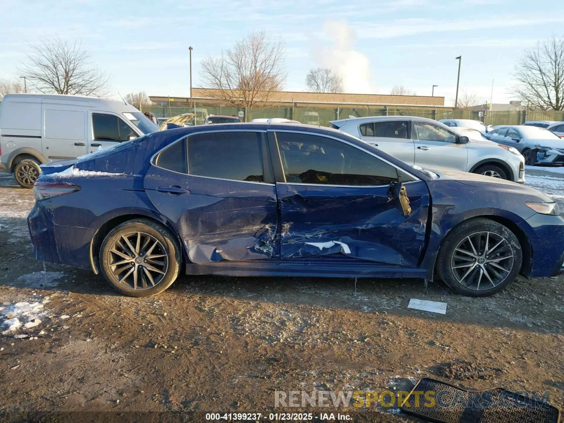 14 Photograph of a damaged car 4T1G11BK9PU090215 TOYOTA CAMRY 2023