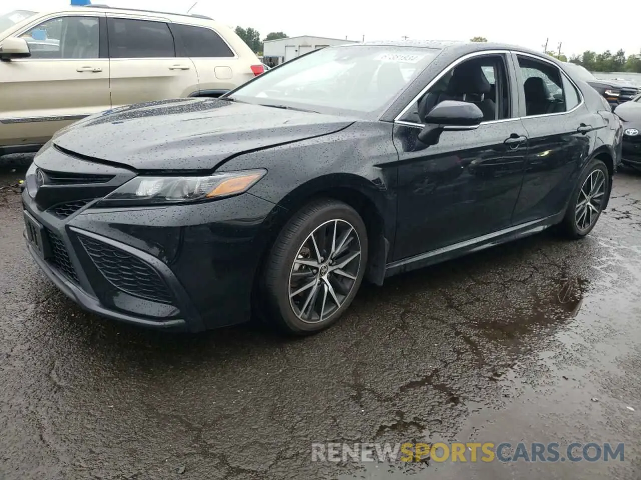 1 Photograph of a damaged car 4T1G11BKXPU087341 TOYOTA CAMRY 2023
