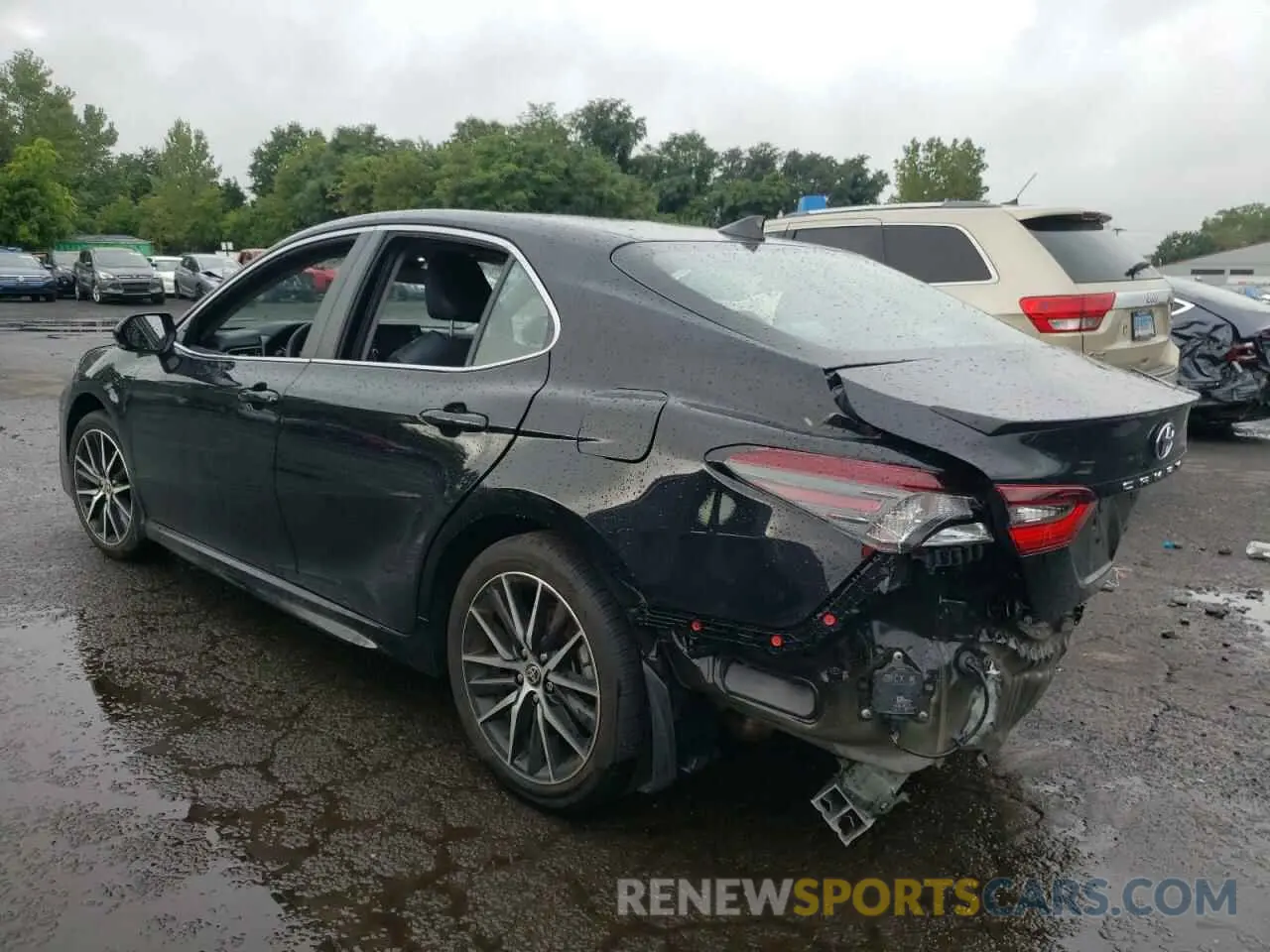 2 Photograph of a damaged car 4T1G11BKXPU087341 TOYOTA CAMRY 2023