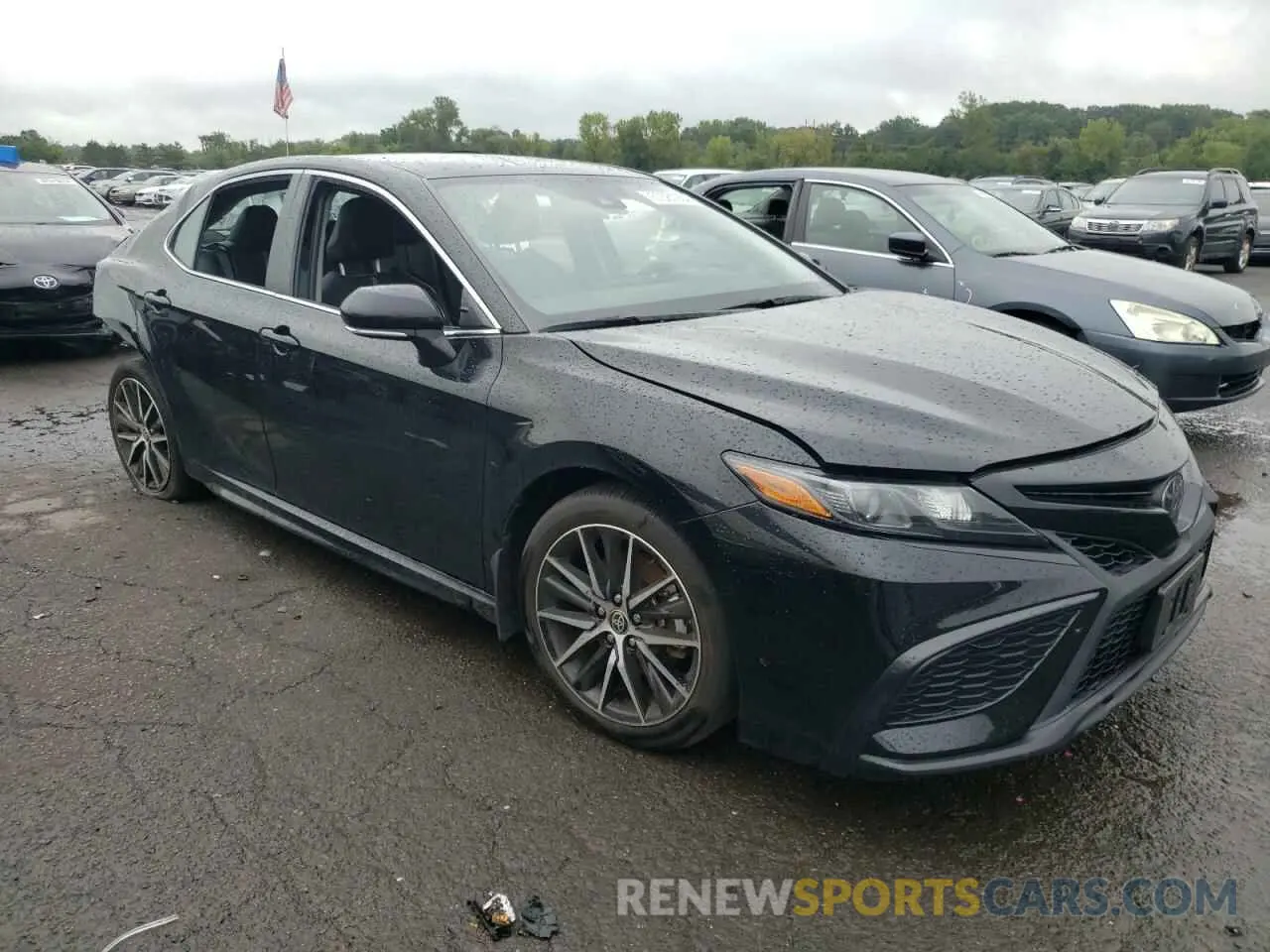 4 Photograph of a damaged car 4T1G11BKXPU087341 TOYOTA CAMRY 2023