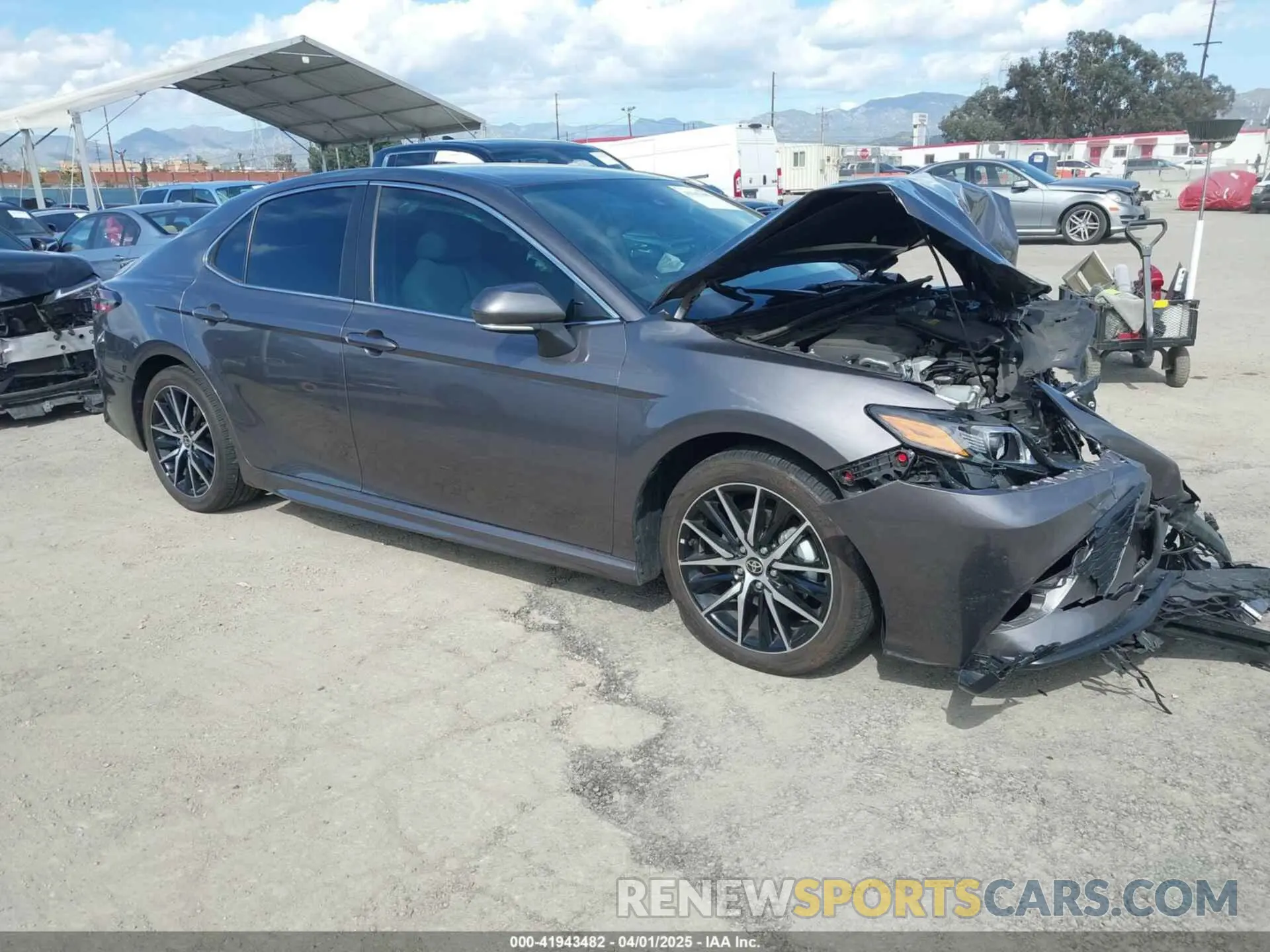 1 Photograph of a damaged car 4T1G31AK2PU608368 TOYOTA CAMRY 2023