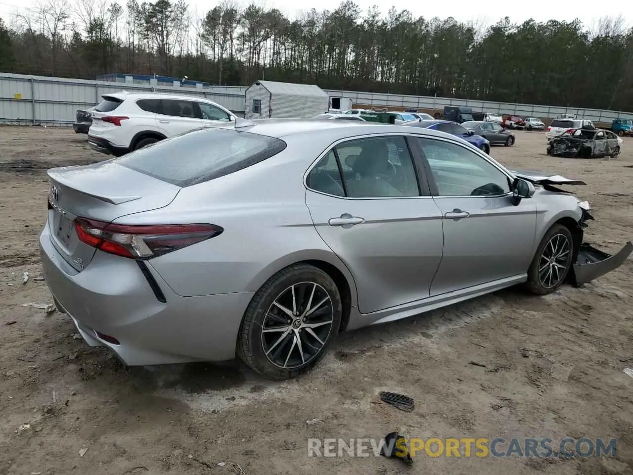 3 Photograph of a damaged car 4T1G31AK3PU605835 TOYOTA CAMRY 2023