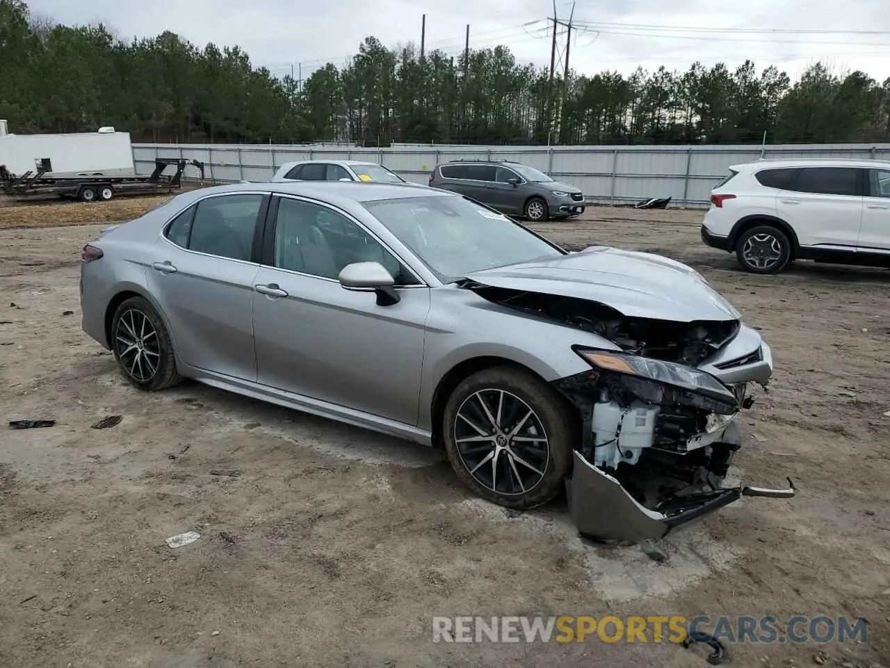 4 Photograph of a damaged car 4T1G31AK3PU605835 TOYOTA CAMRY 2023