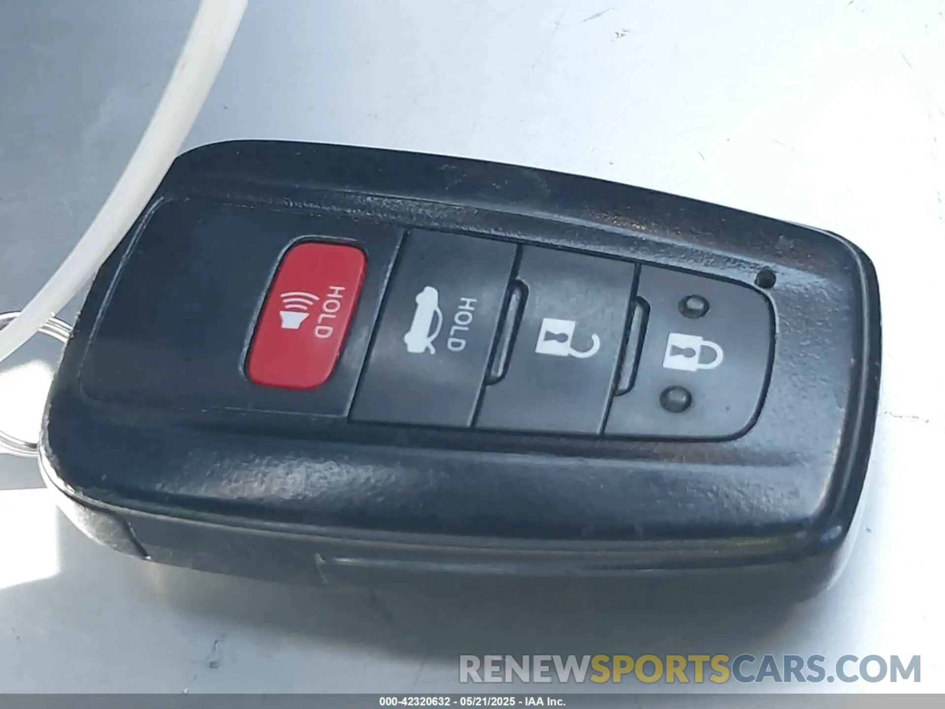 11 Photograph of a damaged car 4T1G31AK3PU606614 TOYOTA CAMRY 2023