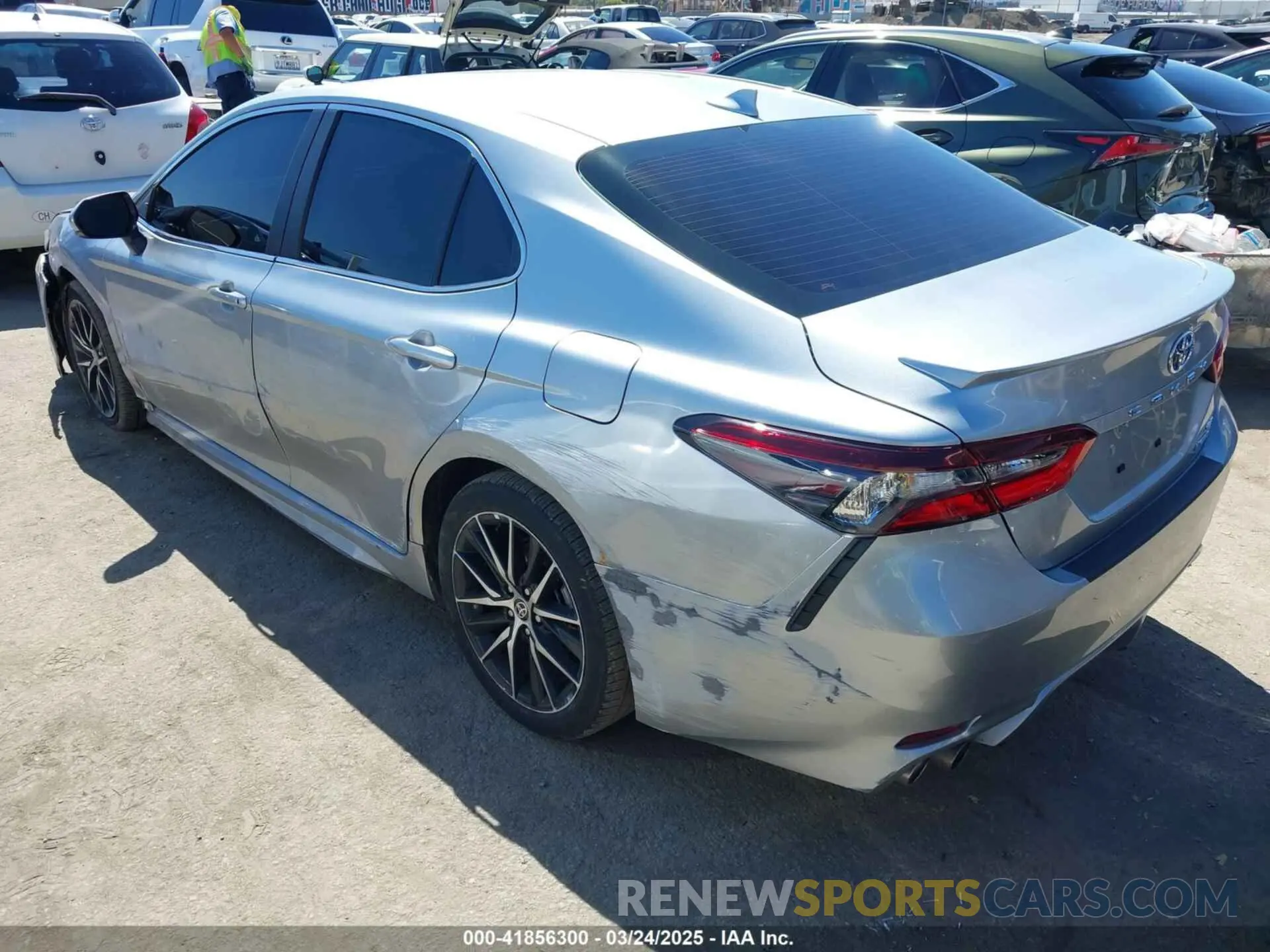 3 Photograph of a damaged car 4T1G31AK6PU619082 TOYOTA CAMRY 2023