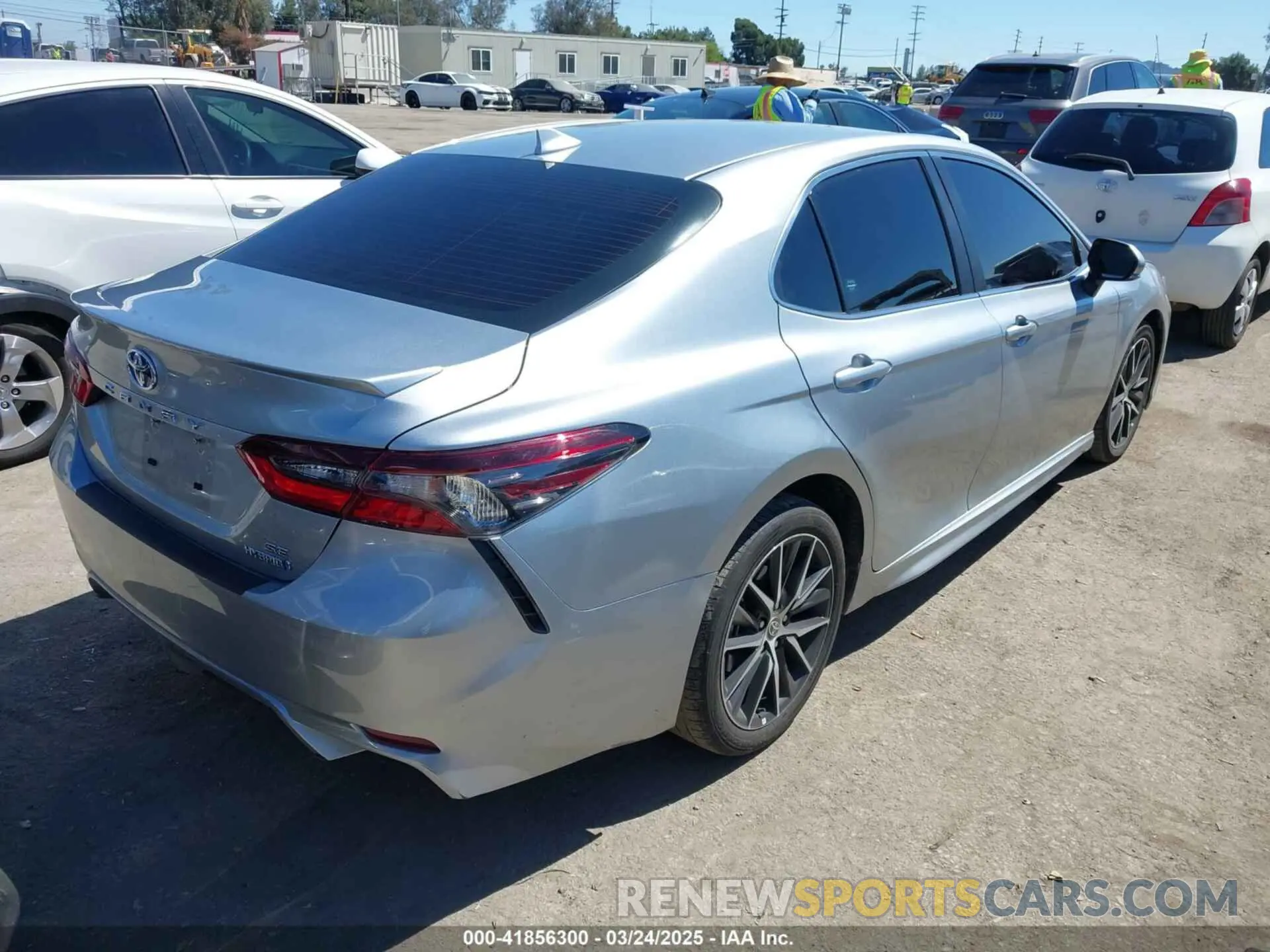 4 Photograph of a damaged car 4T1G31AK6PU619082 TOYOTA CAMRY 2023