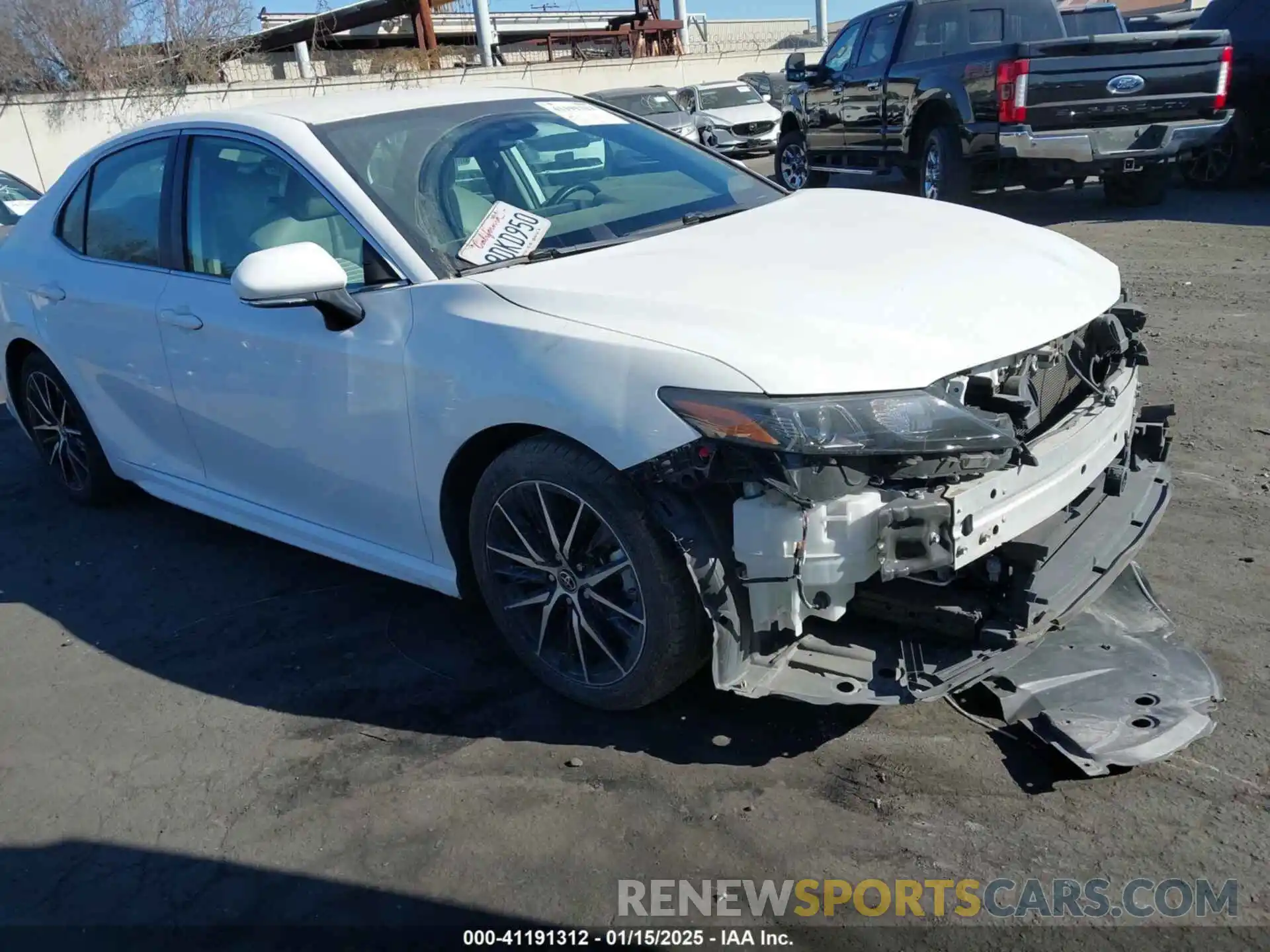 1 Photograph of a damaged car 4T1G31AK8PU605393 TOYOTA CAMRY 2023