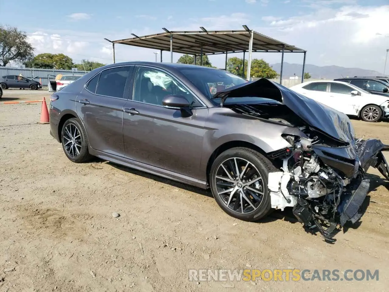 4 Photograph of a damaged car 4T1G31AK9PU616404 TOYOTA CAMRY 2023