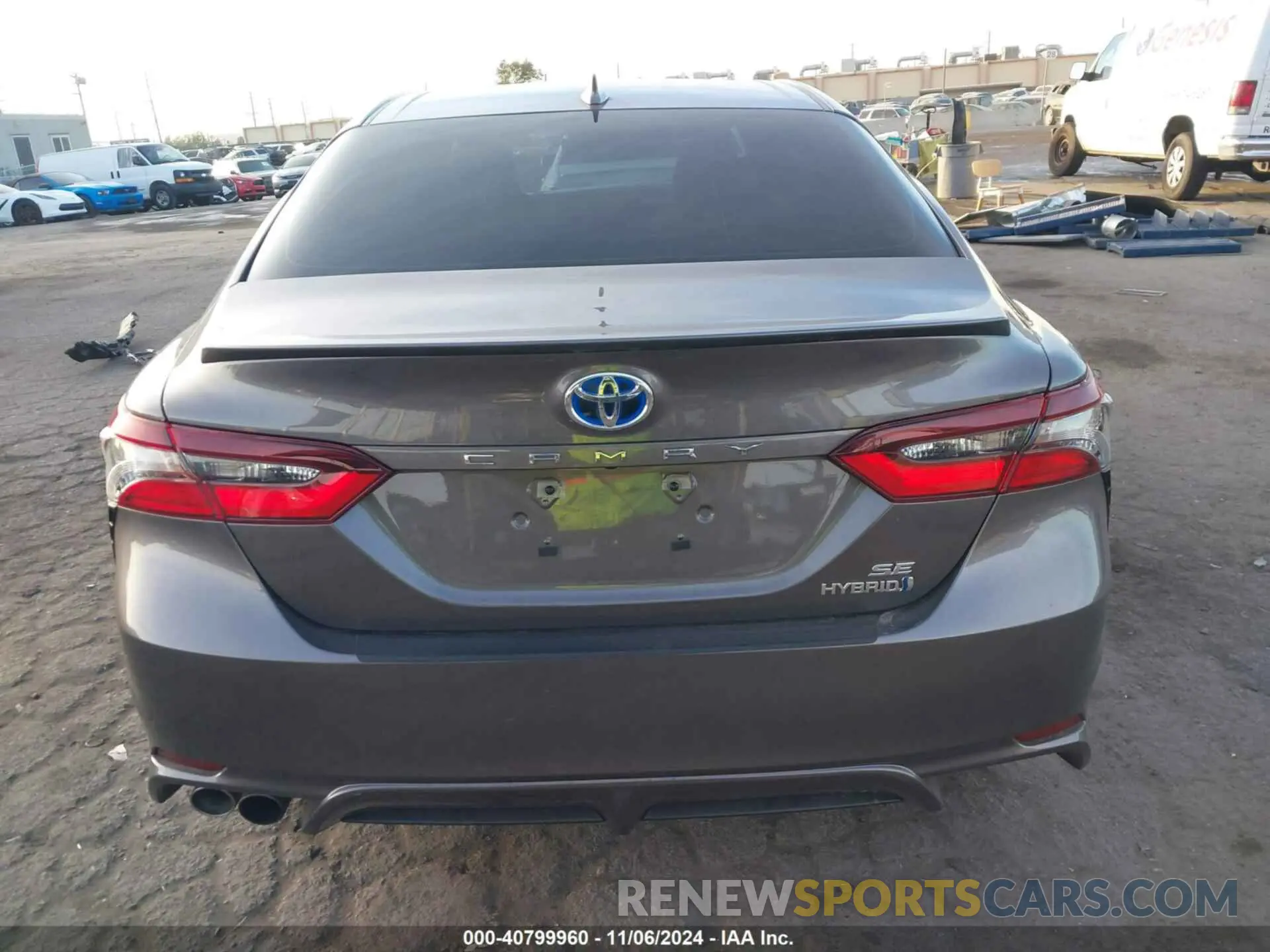 17 Photograph of a damaged car 4T1G31AK9PU619285 TOYOTA CAMRY 2023
