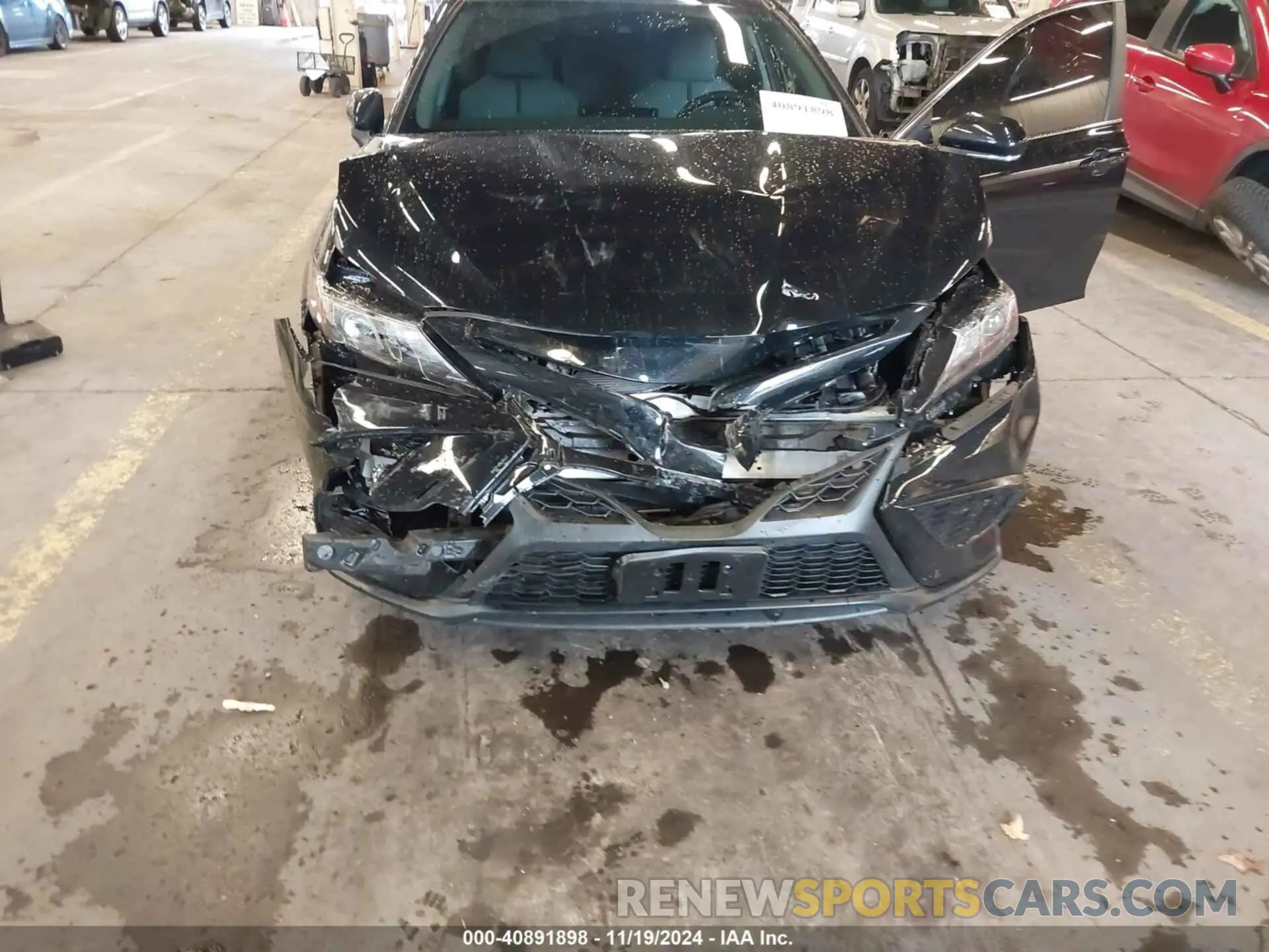 6 Photograph of a damaged car 4T1G31AKXPU608005 TOYOTA CAMRY 2023