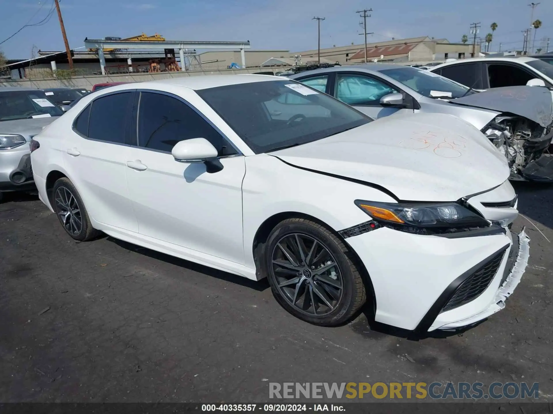 1 Photograph of a damaged car 4T1G31AKXPU609722 TOYOTA CAMRY 2023