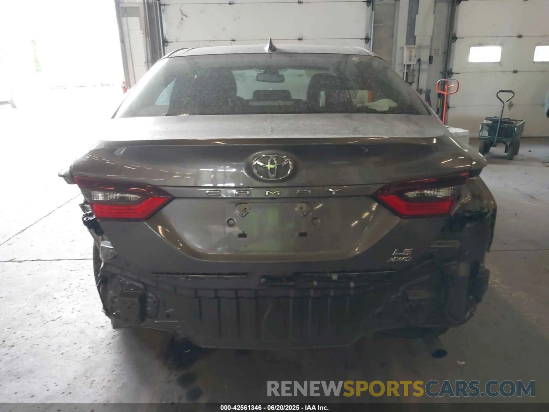 16 Photograph of a damaged car 4T1H11BK8PU107851 TOYOTA CAMRY 2023