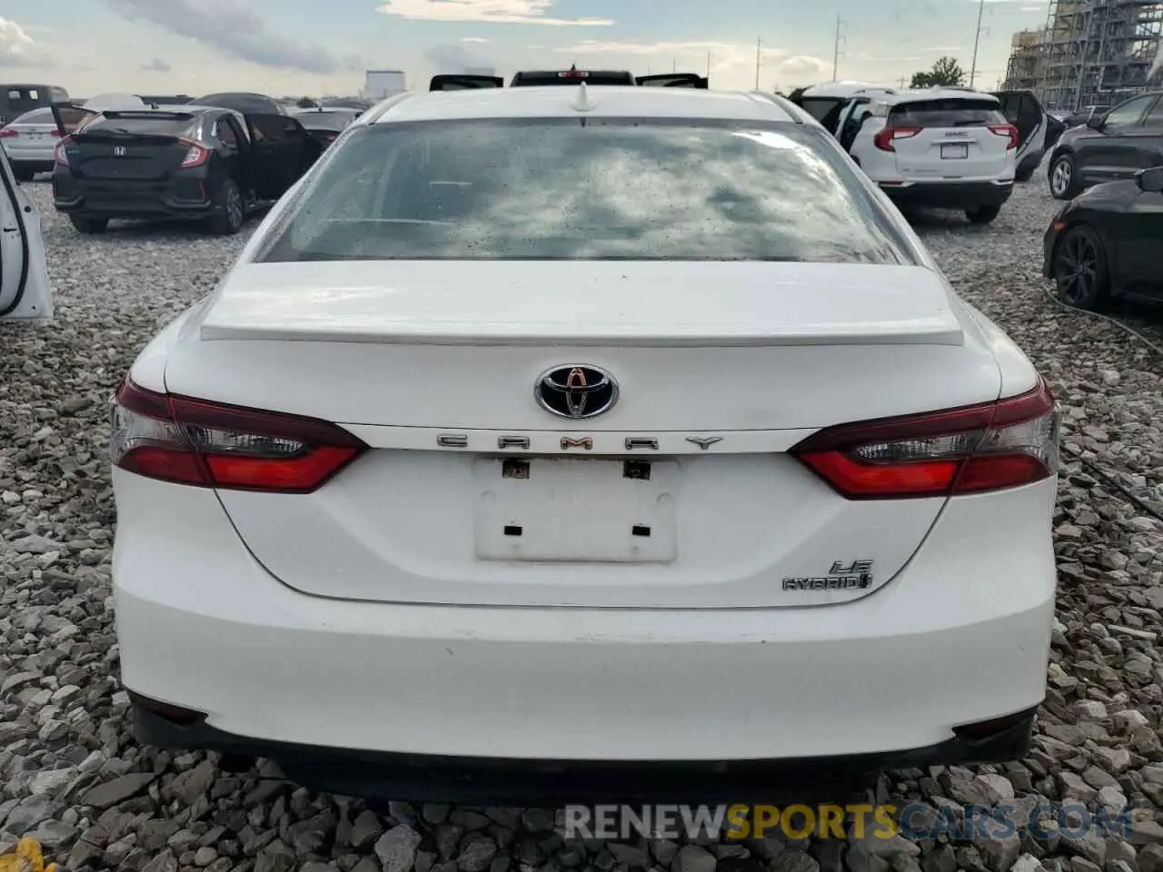 6 Photograph of a damaged car 4T1H31AK3PU604933 TOYOTA CAMRY 2023