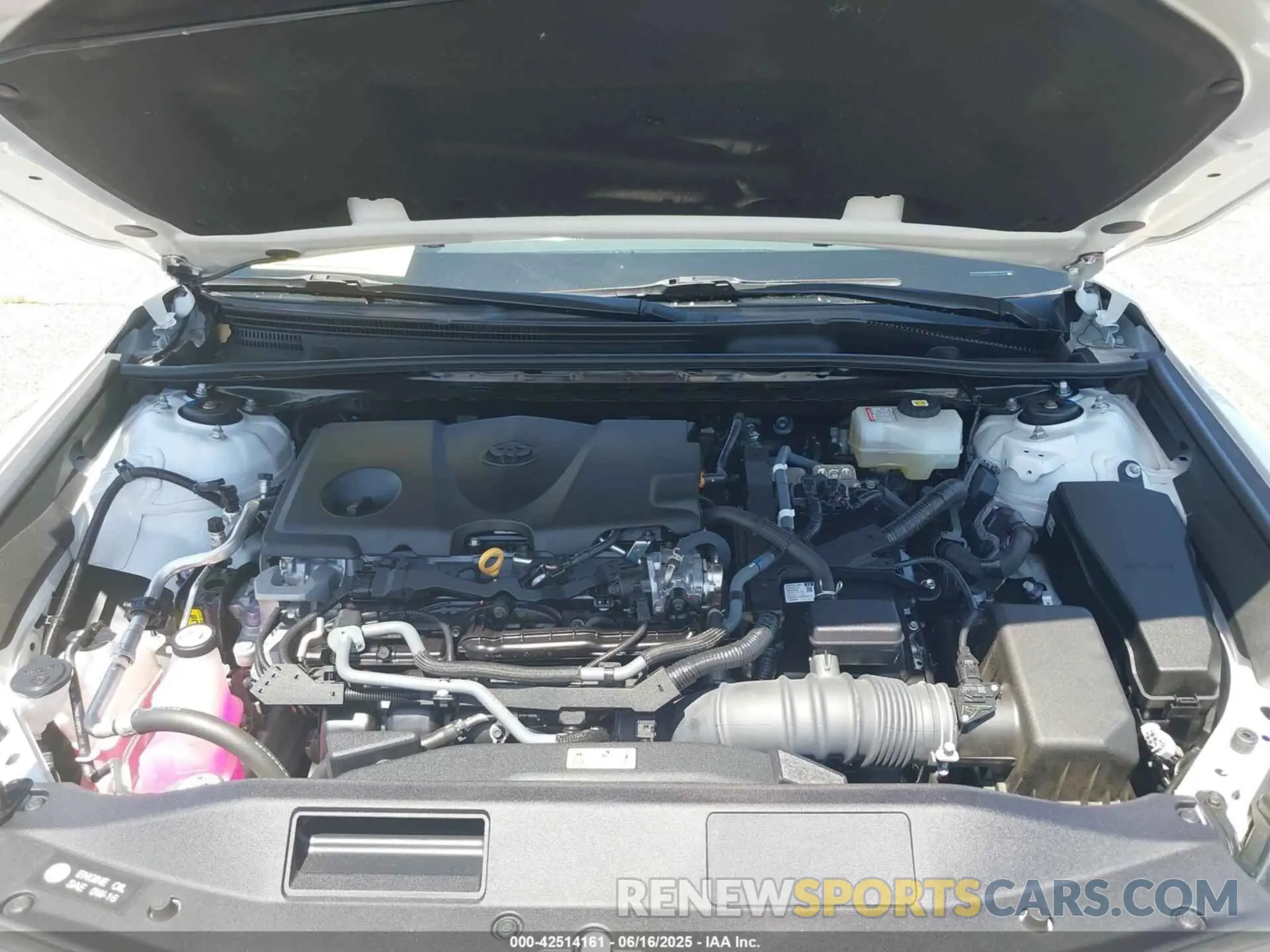 10 Photograph of a damaged car 4T1K31AK1PU051480 TOYOTA CAMRY 2023