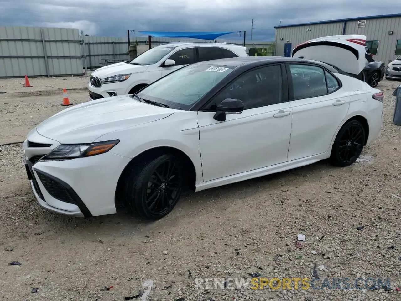 1 Photograph of a damaged car 4T1K31AK2PU048278 TOYOTA CAMRY 2023