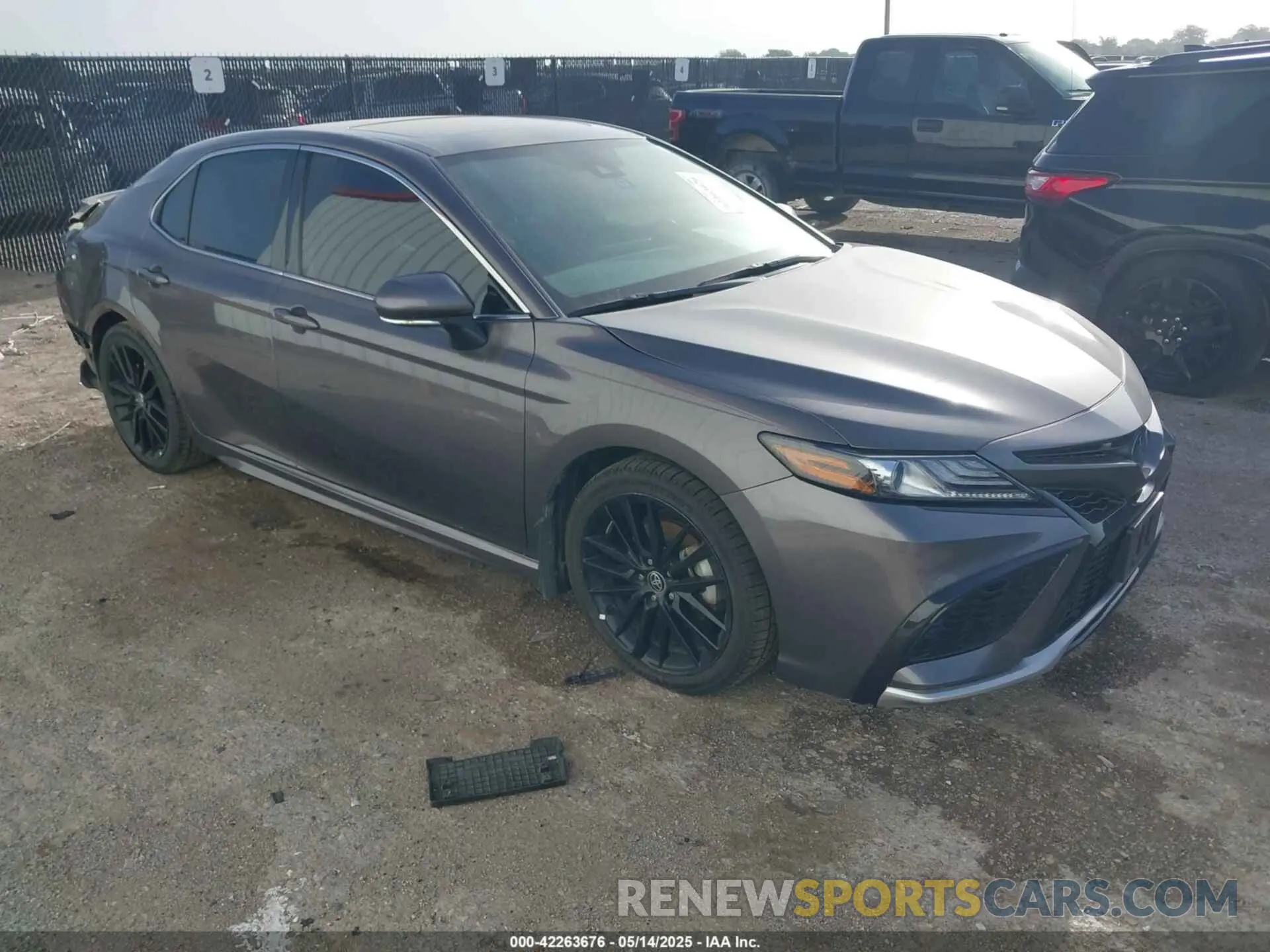 1 Photograph of a damaged car 4T1K31AK2PU618862 TOYOTA CAMRY 2023