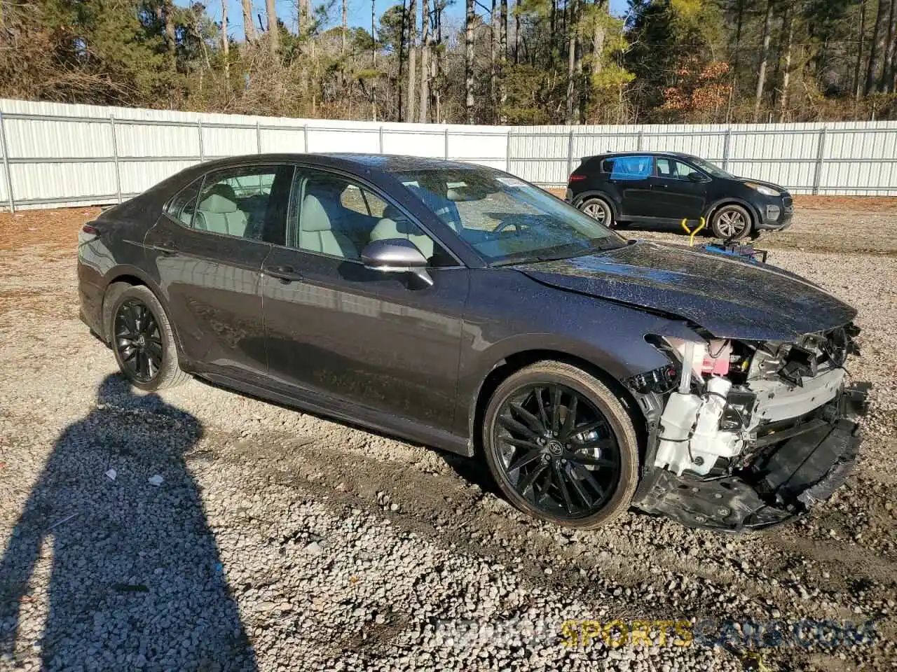 4 Photograph of a damaged car 4T1K31AK3PU610138 TOYOTA CAMRY 2023