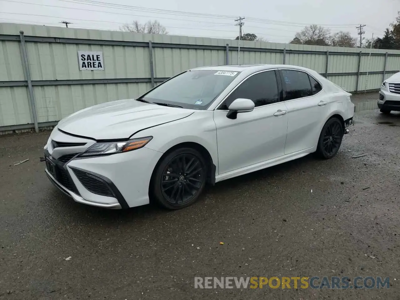 1 Photograph of a damaged car 4T1K31AK4PU047195 TOYOTA CAMRY 2023