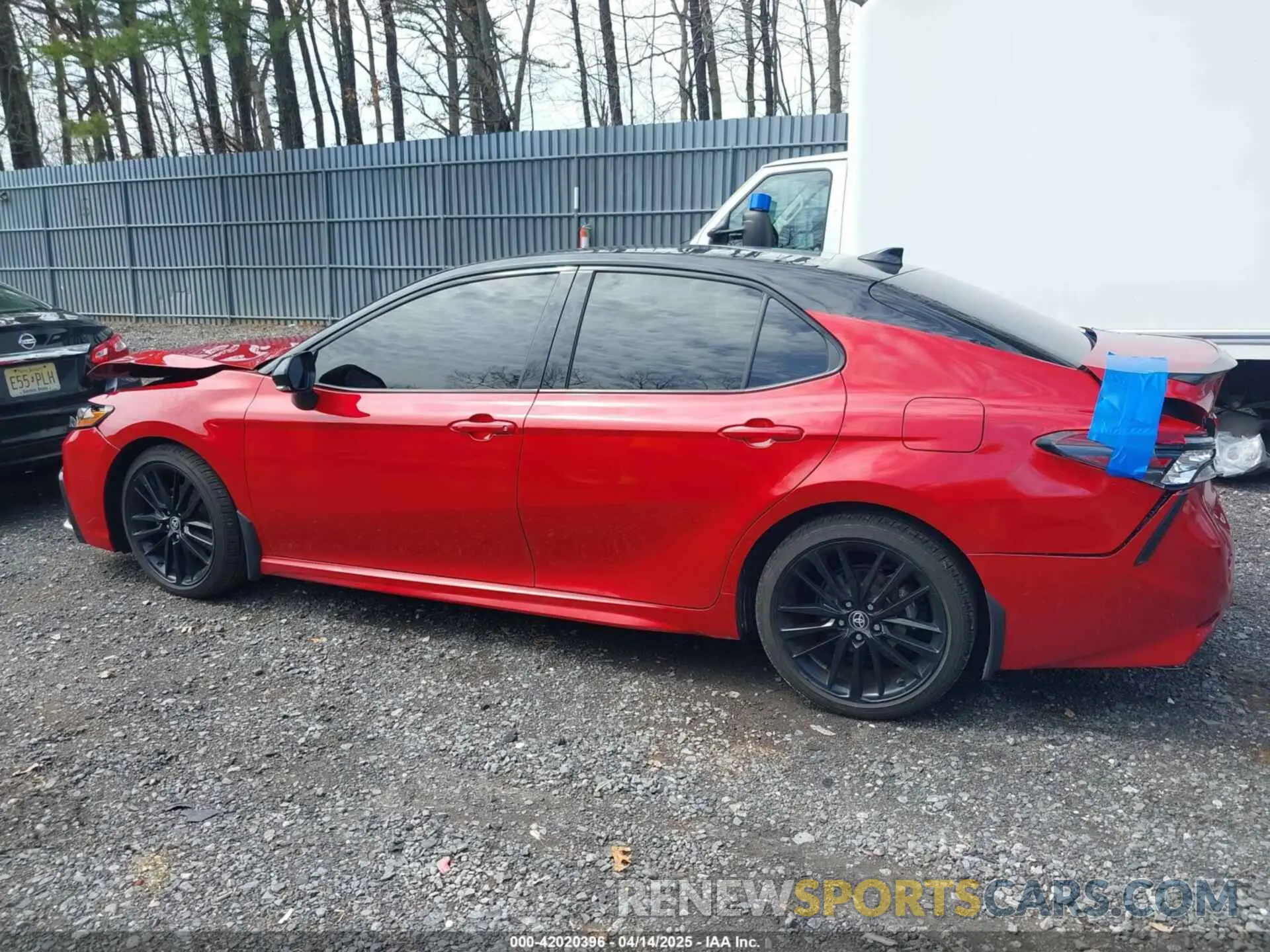 14 Photograph of a damaged car 4T1K31AK7PU047546 TOYOTA CAMRY 2023