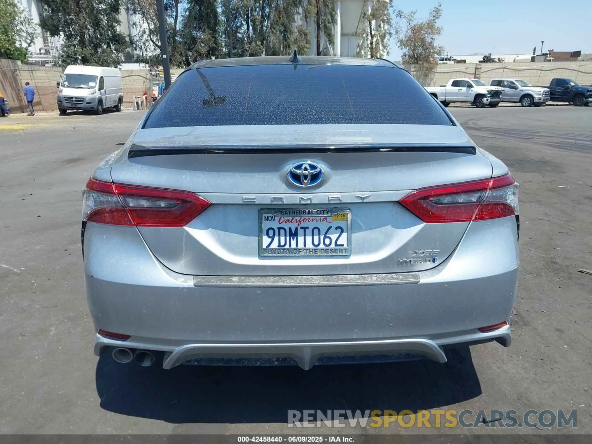 13 Photograph of a damaged car 4T1K31AK7PU049751 TOYOTA CAMRY 2023
