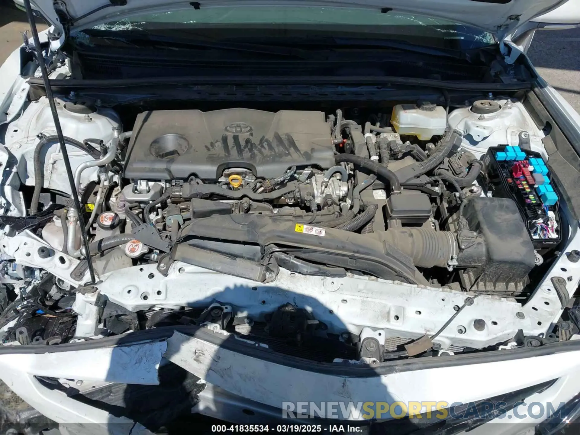 10 Photograph of a damaged car 4T1K31AKXPU600867 TOYOTA CAMRY 2023