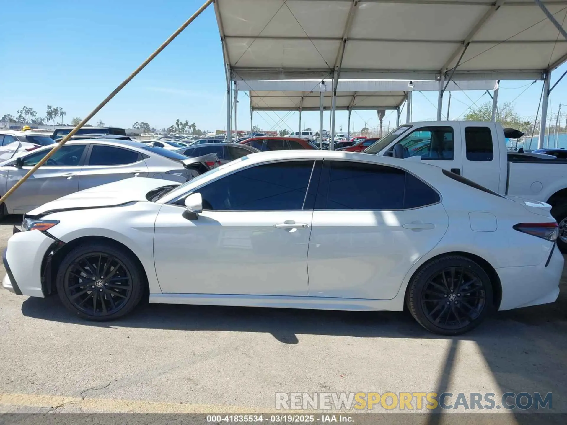 14 Photograph of a damaged car 4T1K31AKXPU600867 TOYOTA CAMRY 2023