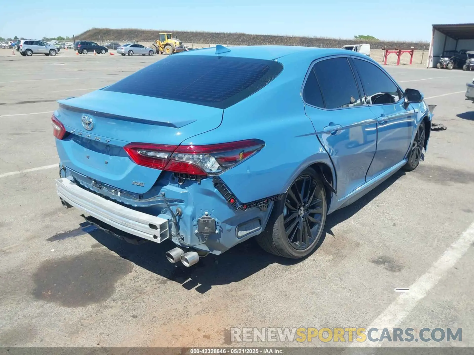 4 Photograph of a damaged car 4T1K61AK0PU080363 TOYOTA CAMRY 2023