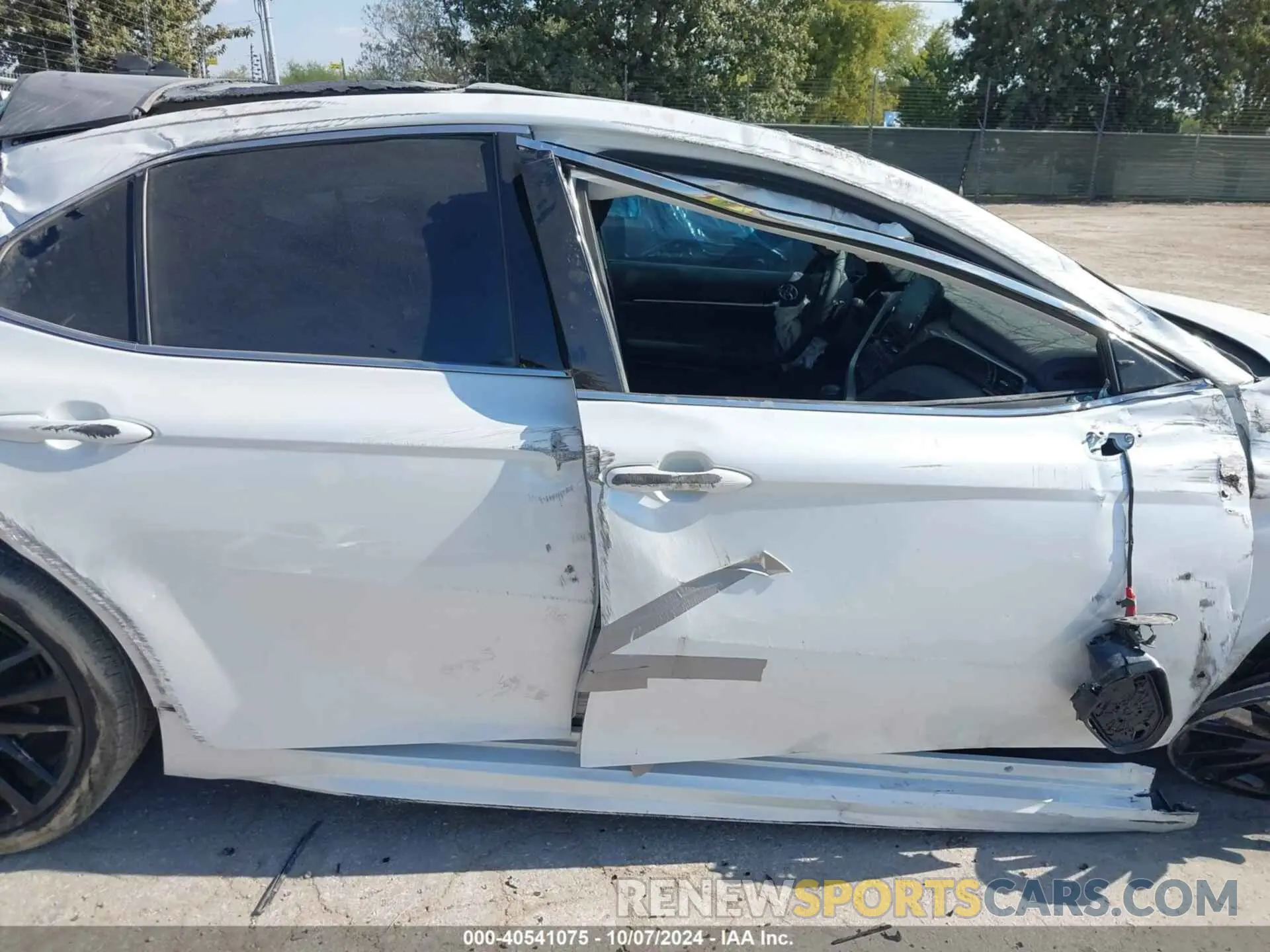 13 Photograph of a damaged car 4T1K61AK0PU757069 TOYOTA CAMRY 2023