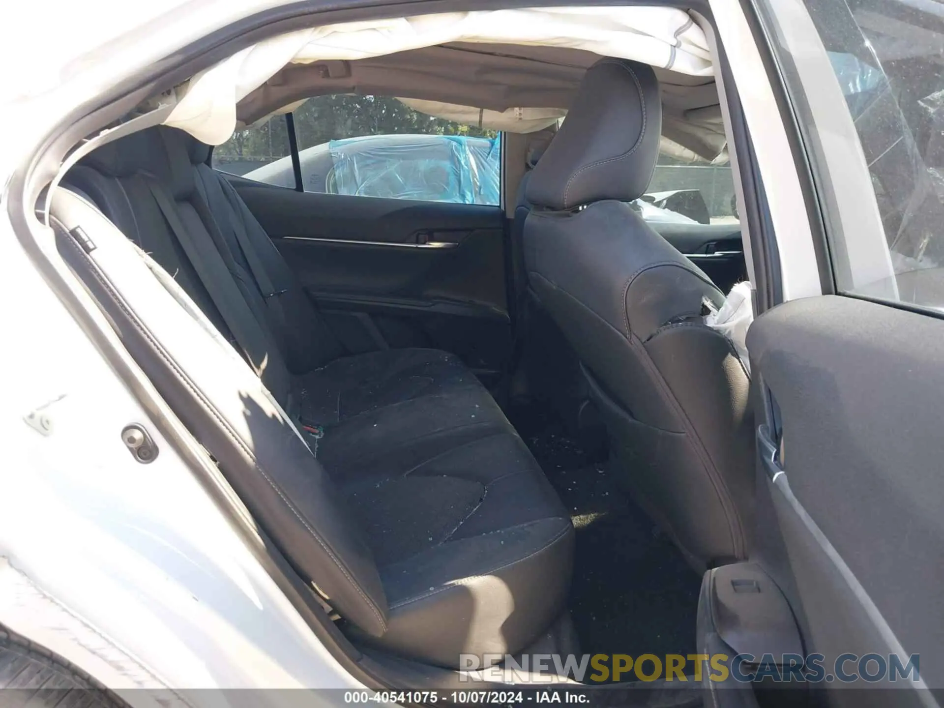 8 Photograph of a damaged car 4T1K61AK0PU757069 TOYOTA CAMRY 2023