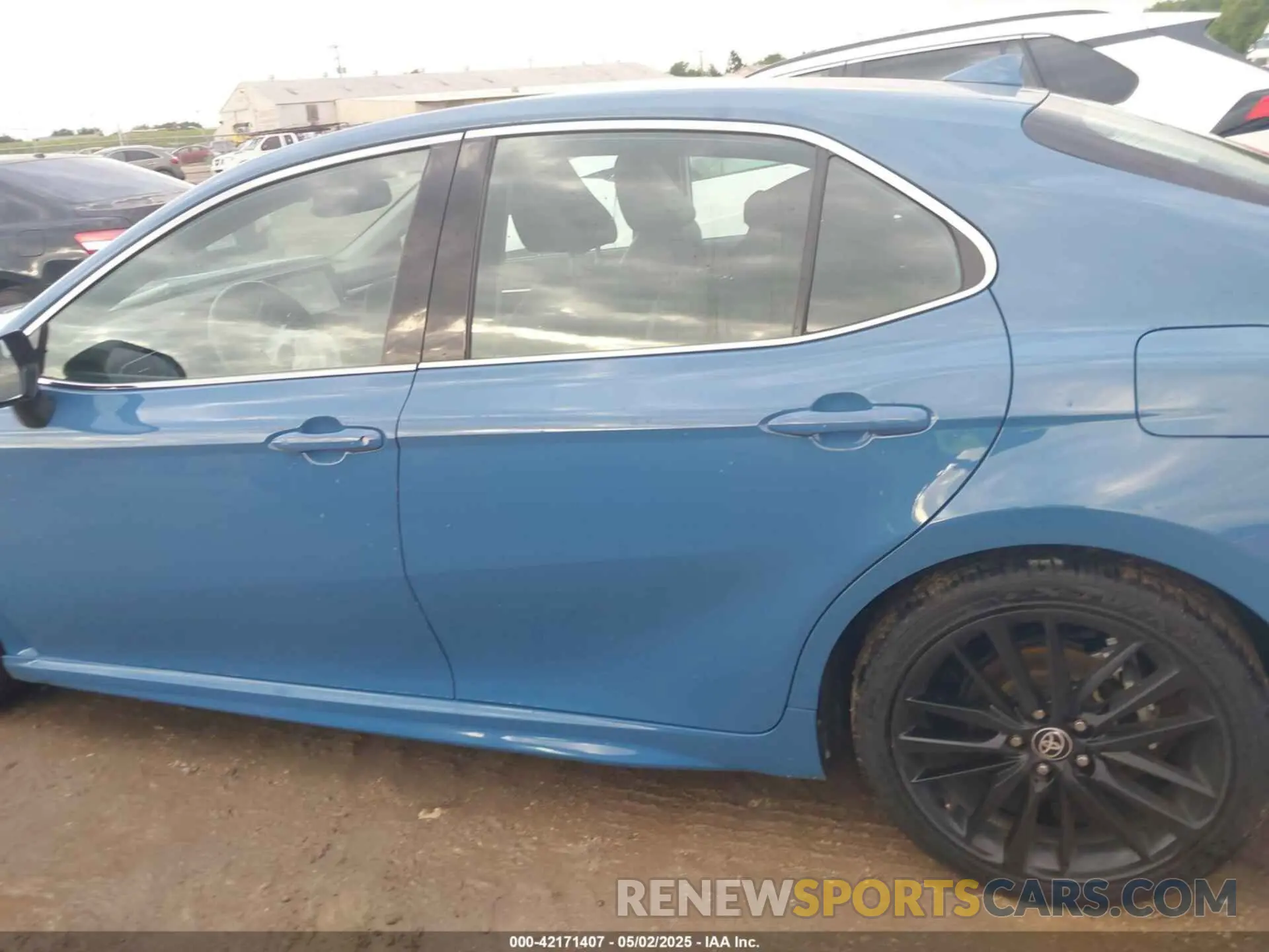 14 Photograph of a damaged car 4T1K61AK1PU124368 TOYOTA CAMRY 2023