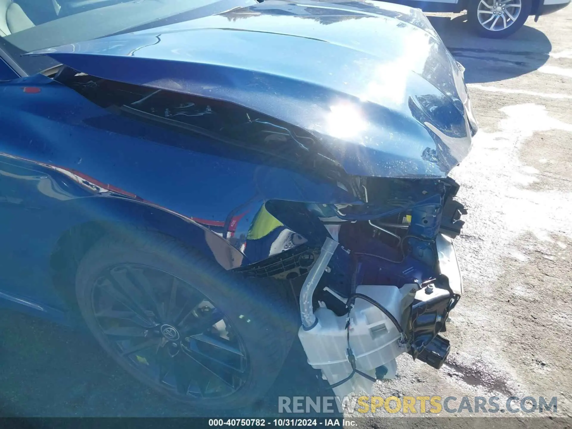 18 Photograph of a damaged car 4T1K61AK1PU132146 TOYOTA CAMRY 2023