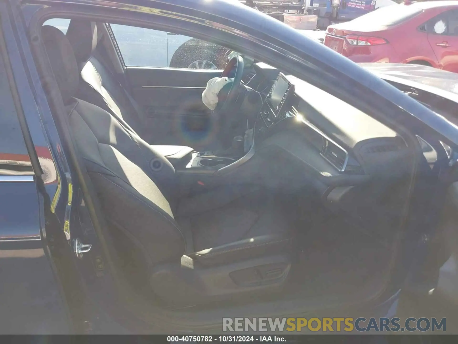 5 Photograph of a damaged car 4T1K61AK1PU132146 TOYOTA CAMRY 2023