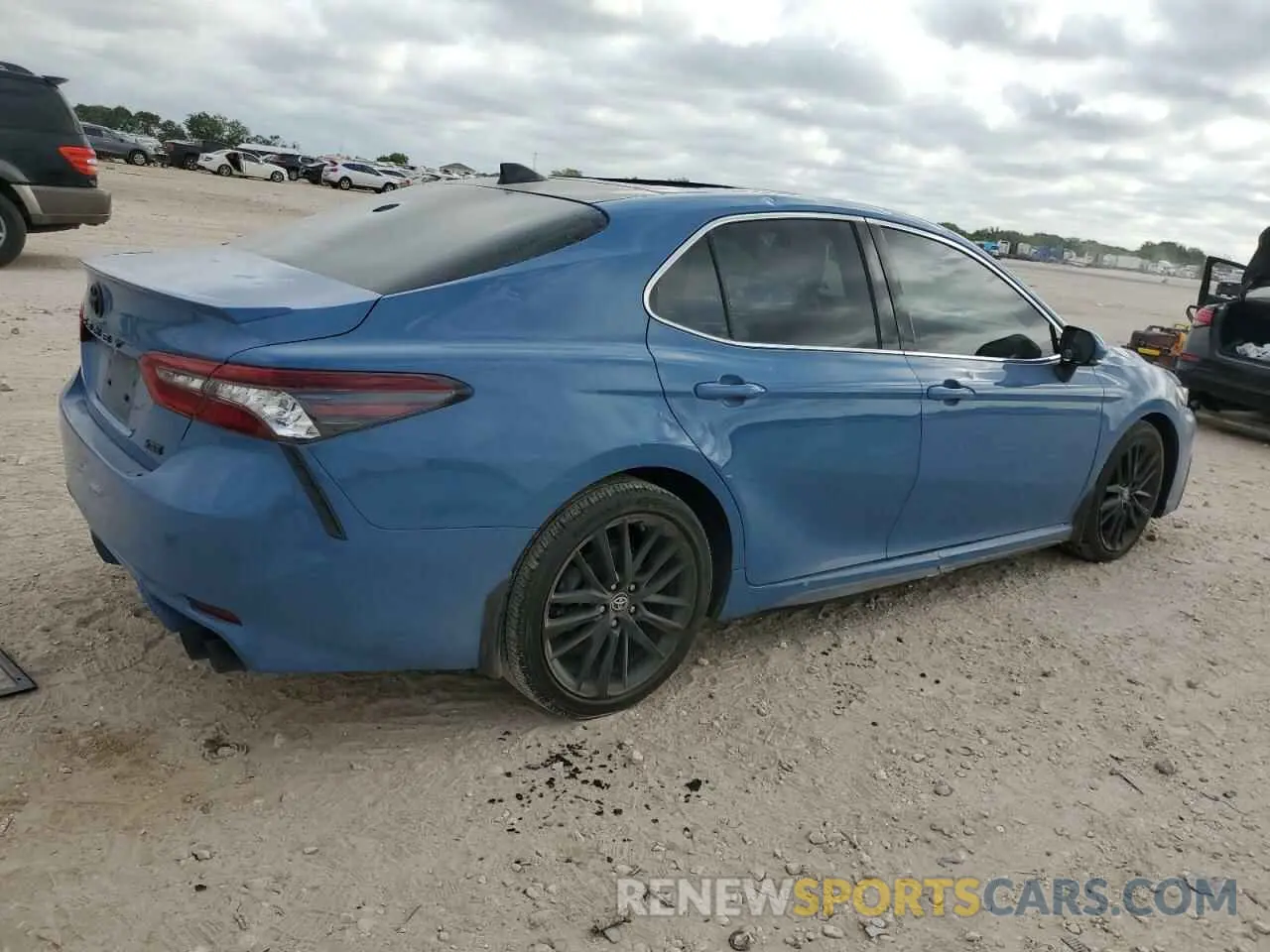3 Photograph of a damaged car 4T1K61AK1PU143874 TOYOTA CAMRY 2023