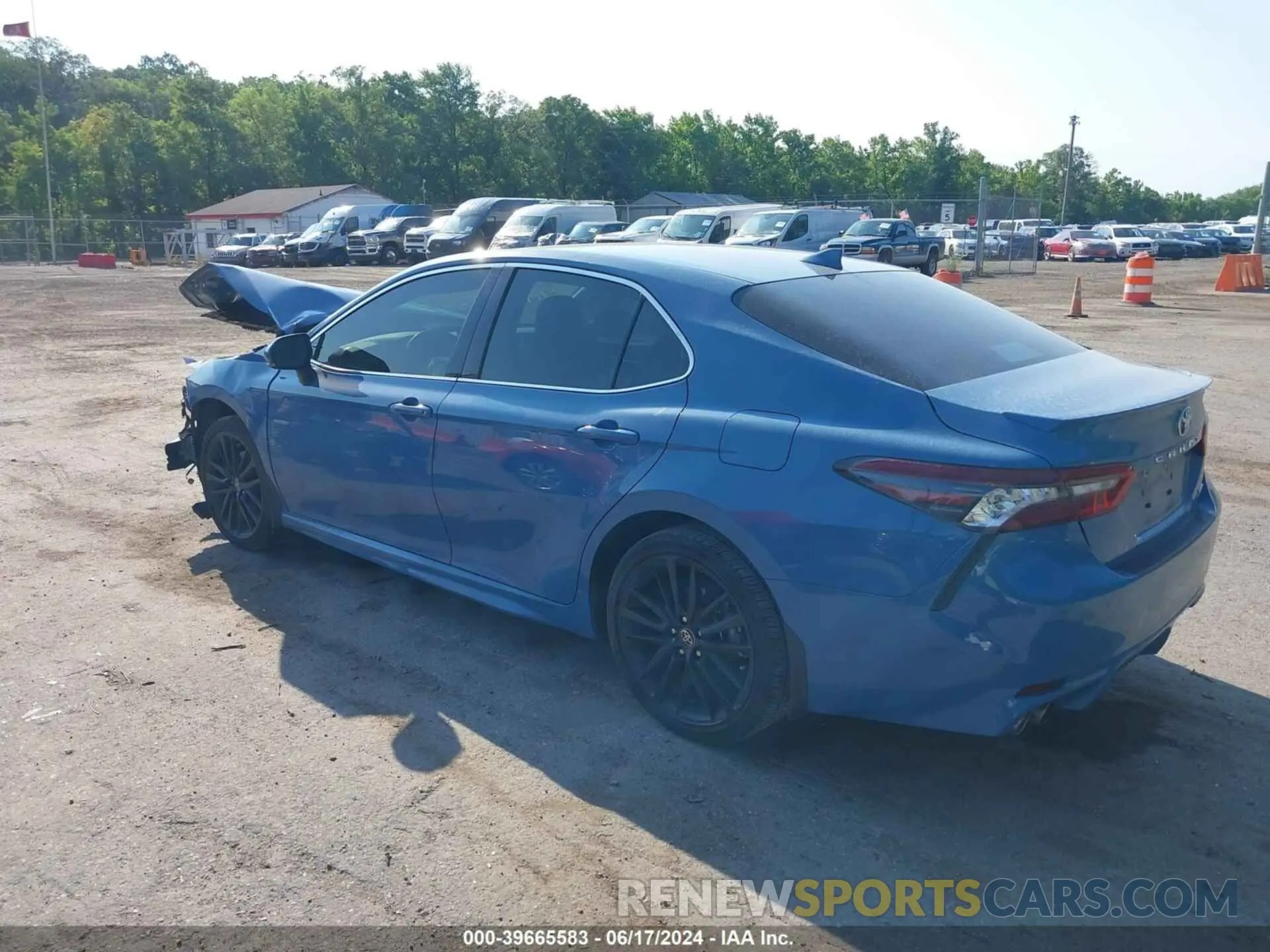 3 Photograph of a damaged car 4T1K61AK1PU184361 TOYOTA CAMRY 2023
