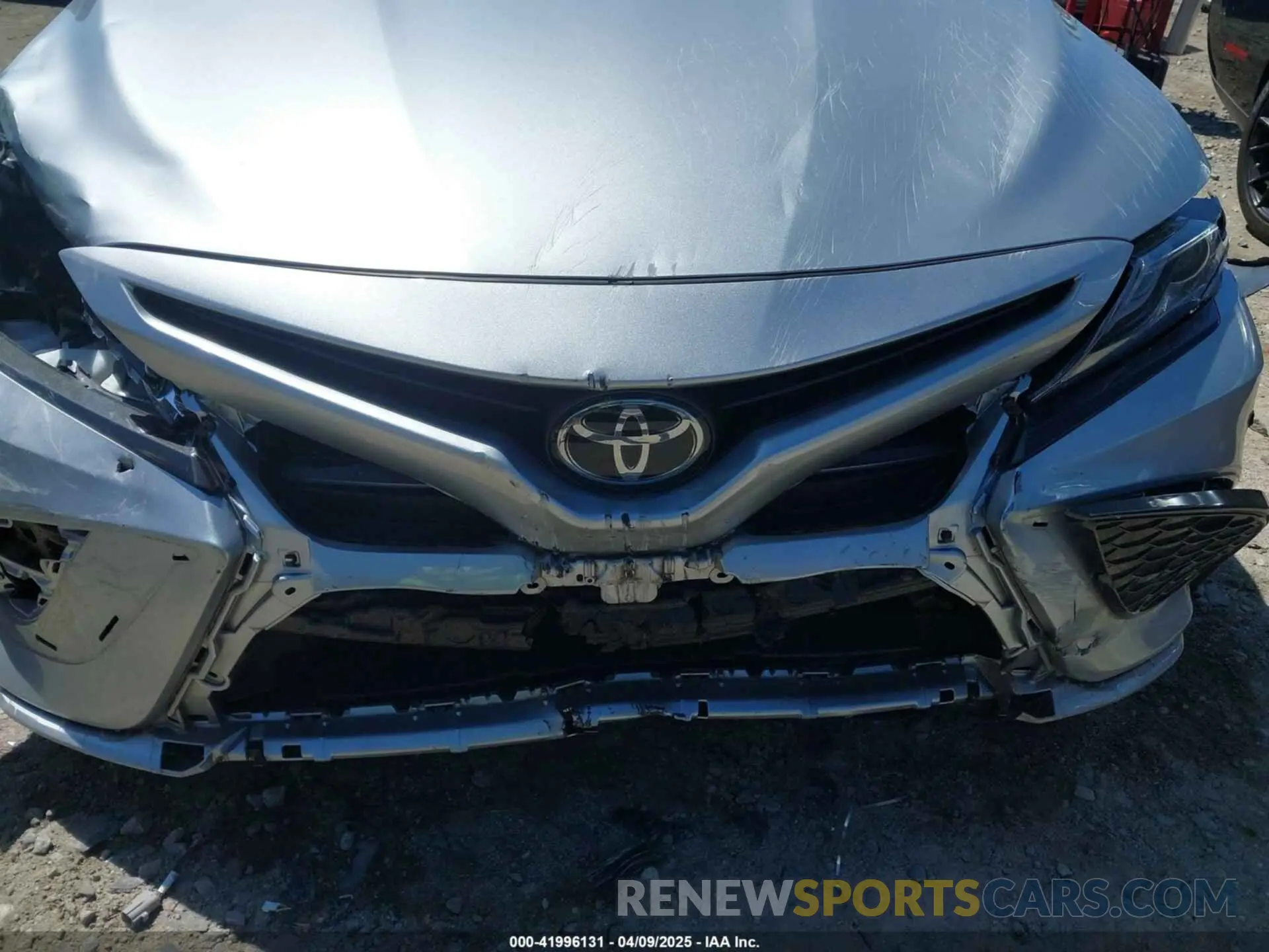 17 Photograph of a damaged car 4T1K61AK2P4175779 TOYOTA CAMRY 2023