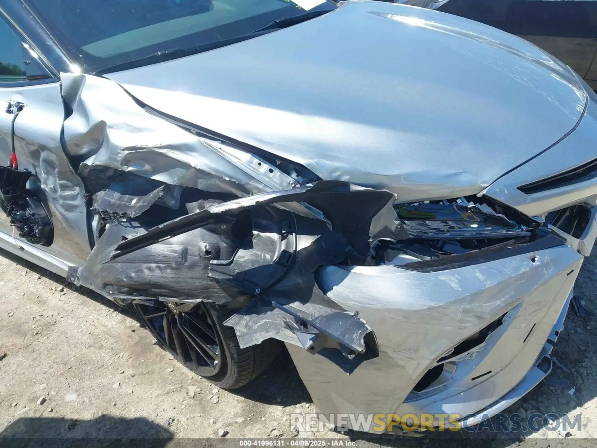 6 Photograph of a damaged car 4T1K61AK2P4175779 TOYOTA CAMRY 2023