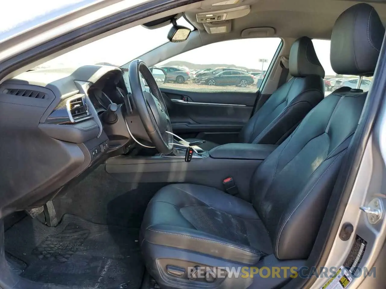 7 Photograph of a damaged car 4T1K61AK2PU102492 TOYOTA CAMRY 2023