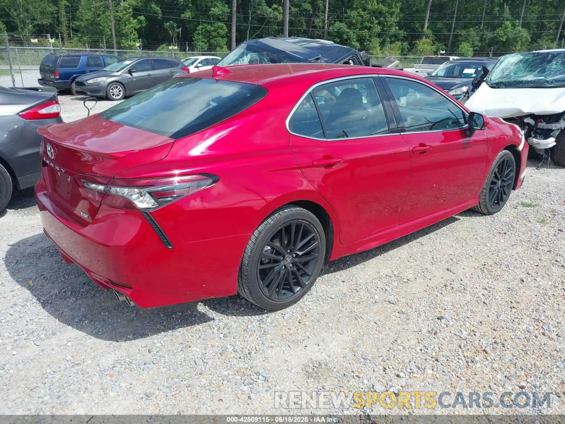 4 Photograph of a damaged car 4T1K61AK2PU165169 TOYOTA CAMRY 2023