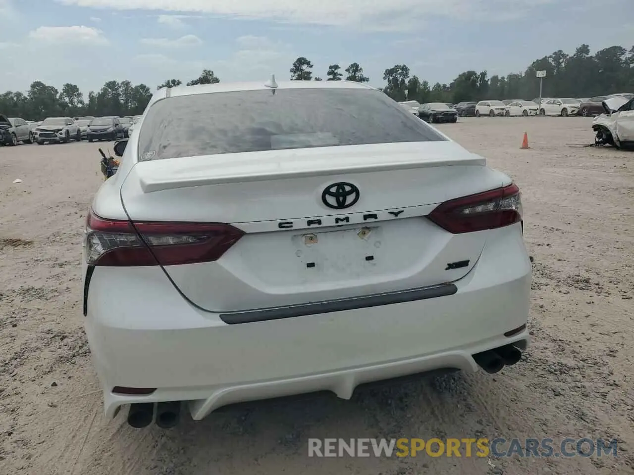 6 Photograph of a damaged car 4T1K61AK2PU739382 TOYOTA CAMRY 2023
