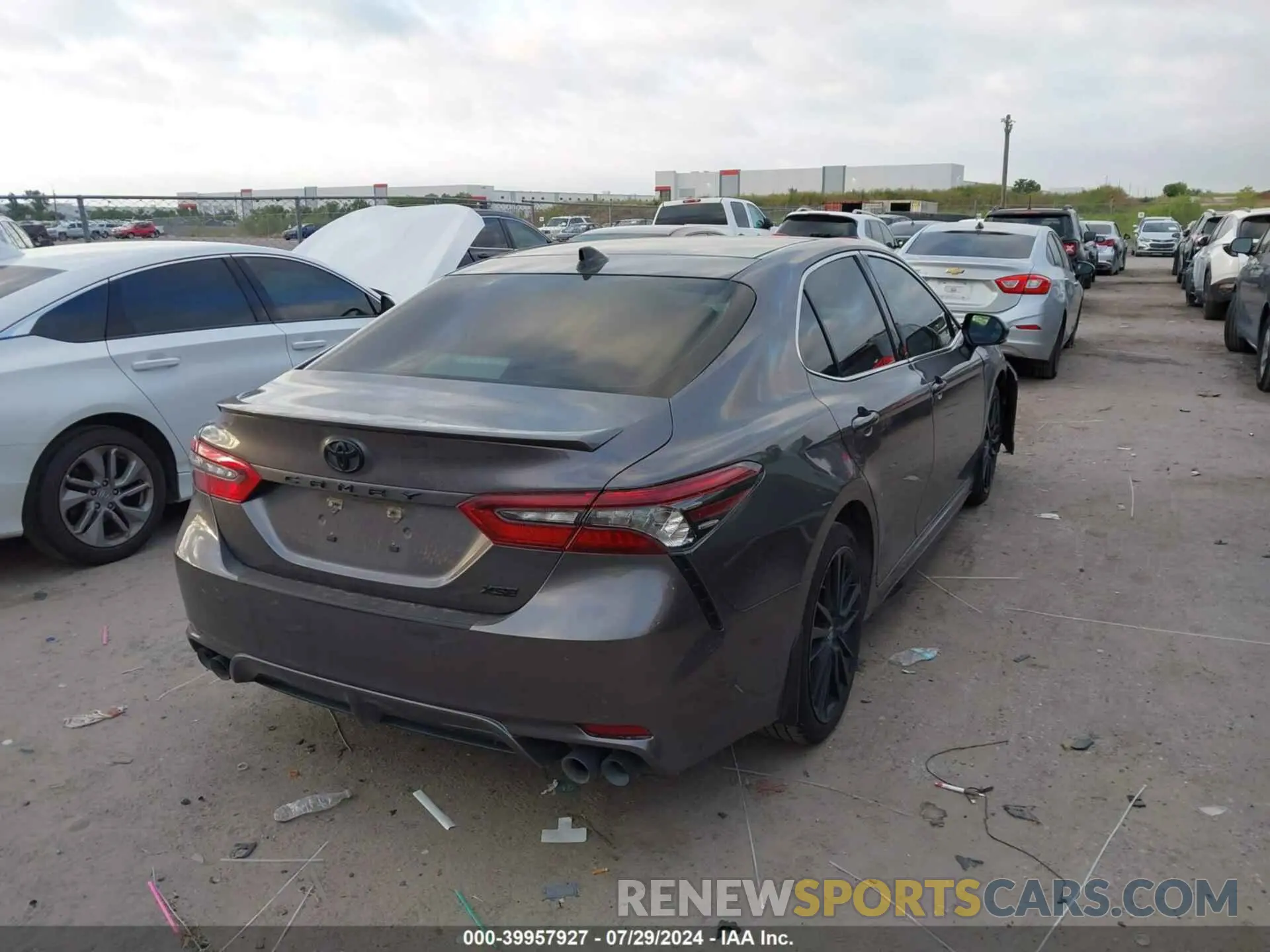4 Photograph of a damaged car 4T1K61AK2PU749166 TOYOTA CAMRY 2023