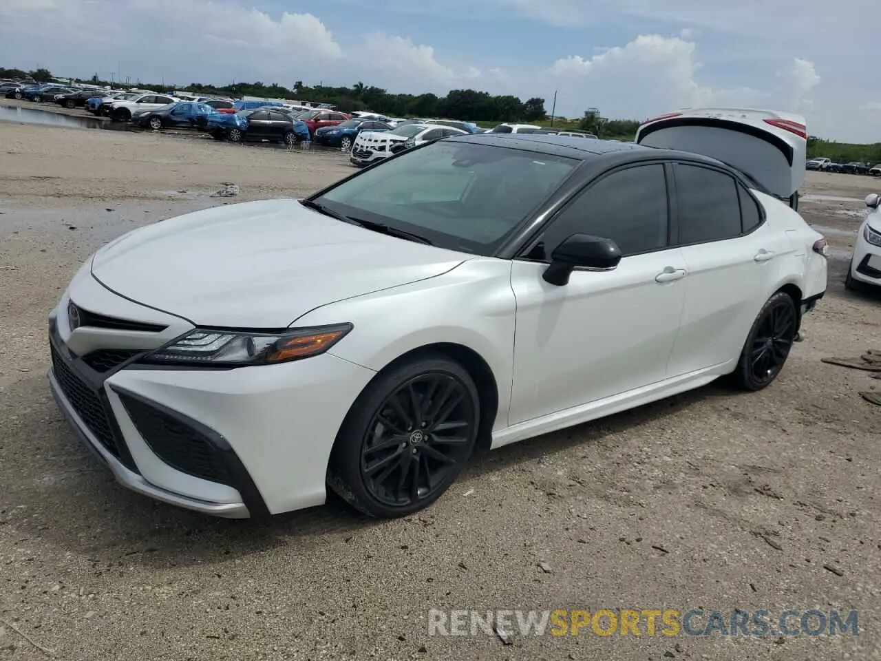 1 Photograph of a damaged car 4T1K61AK3PU080373 TOYOTA CAMRY 2023