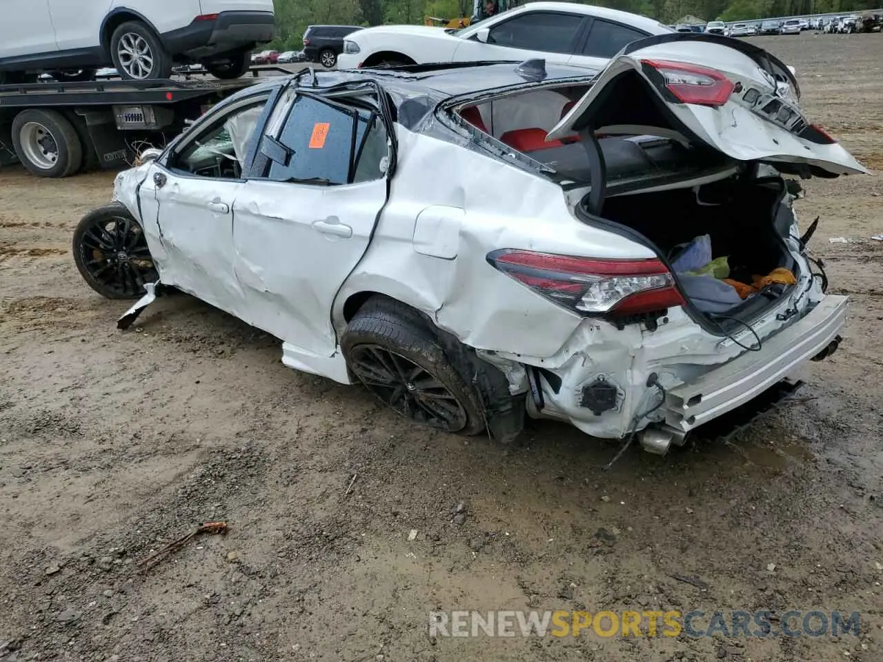 2 Photograph of a damaged car 4T1K61AK3PU085704 TOYOTA CAMRY 2023