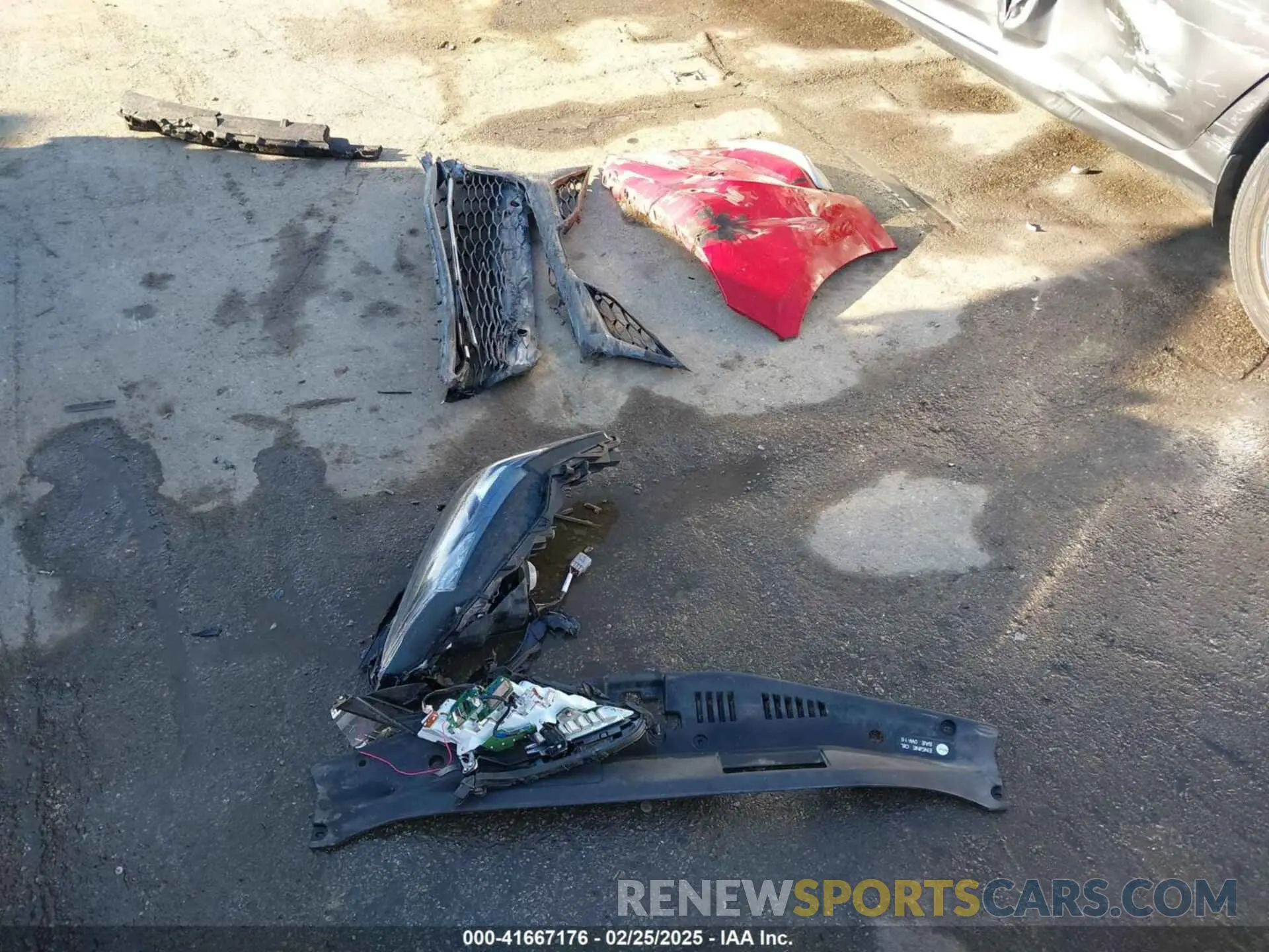 11 Photograph of a damaged car 4T1K61AK3PU132150 TOYOTA CAMRY 2023