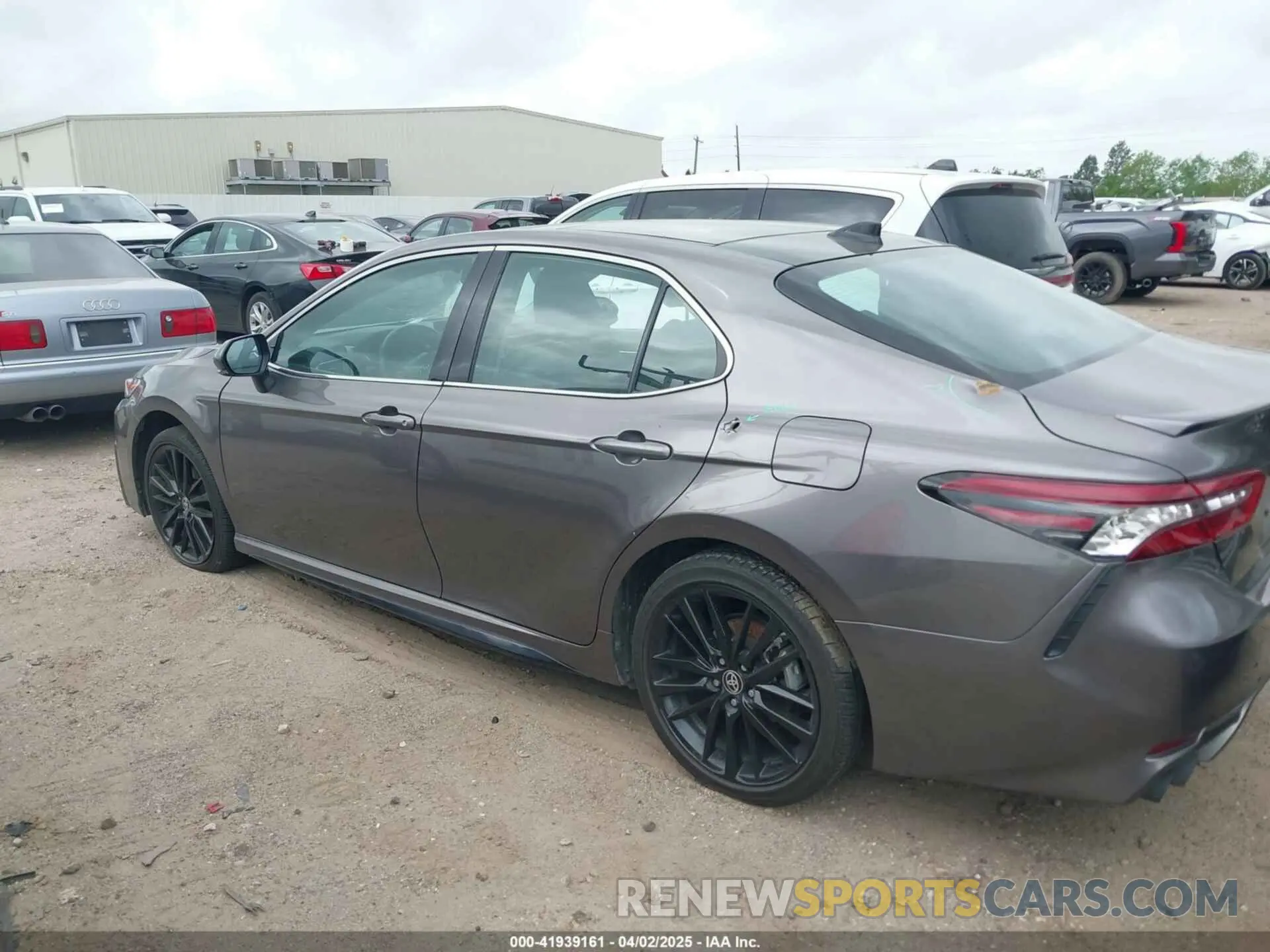 14 Photograph of a damaged car 4T1K61AK3PU178657 TOYOTA CAMRY 2023