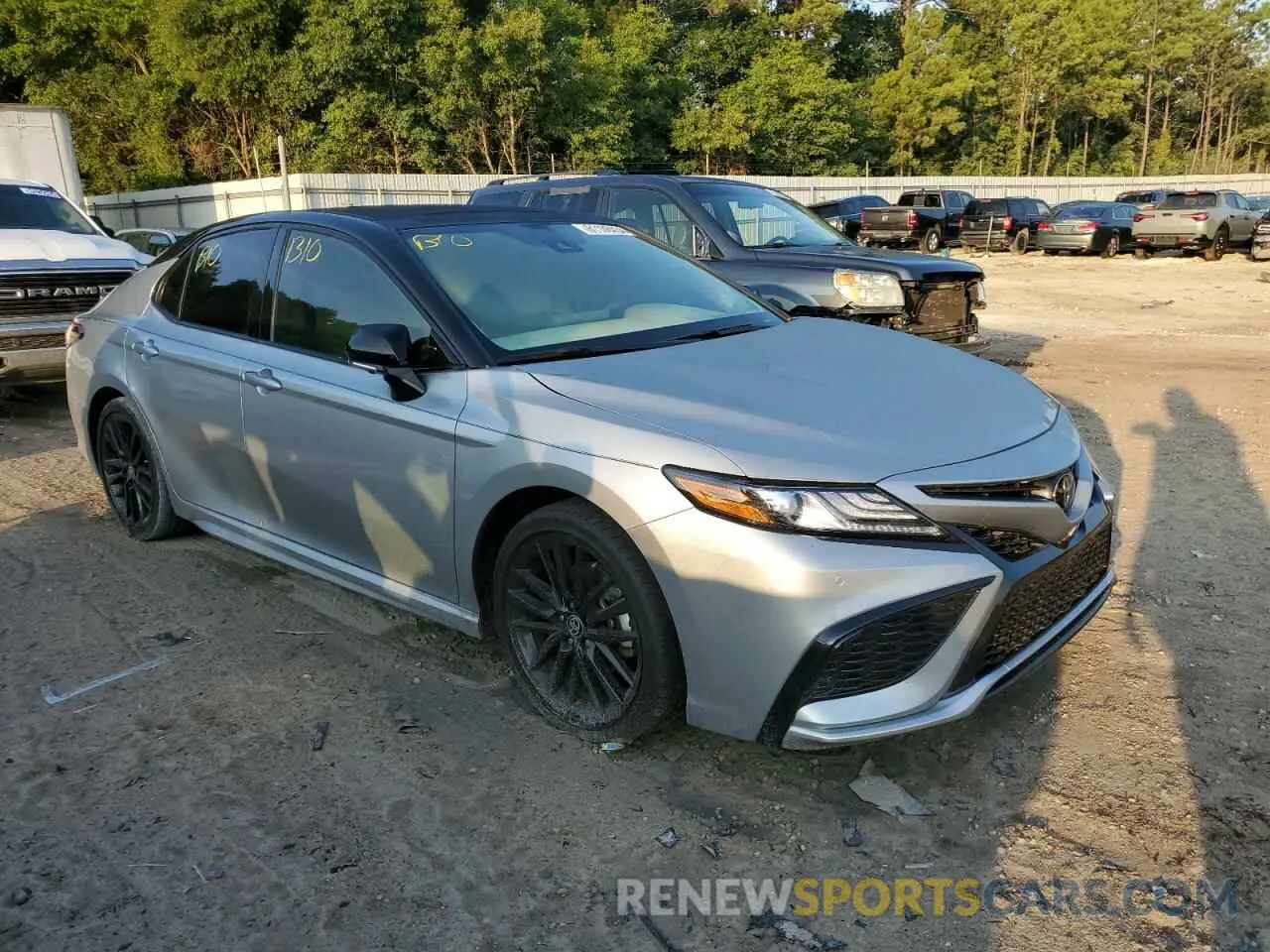 4 Photograph of a damaged car 4T1K61AK3PU183129 TOYOTA CAMRY 2023